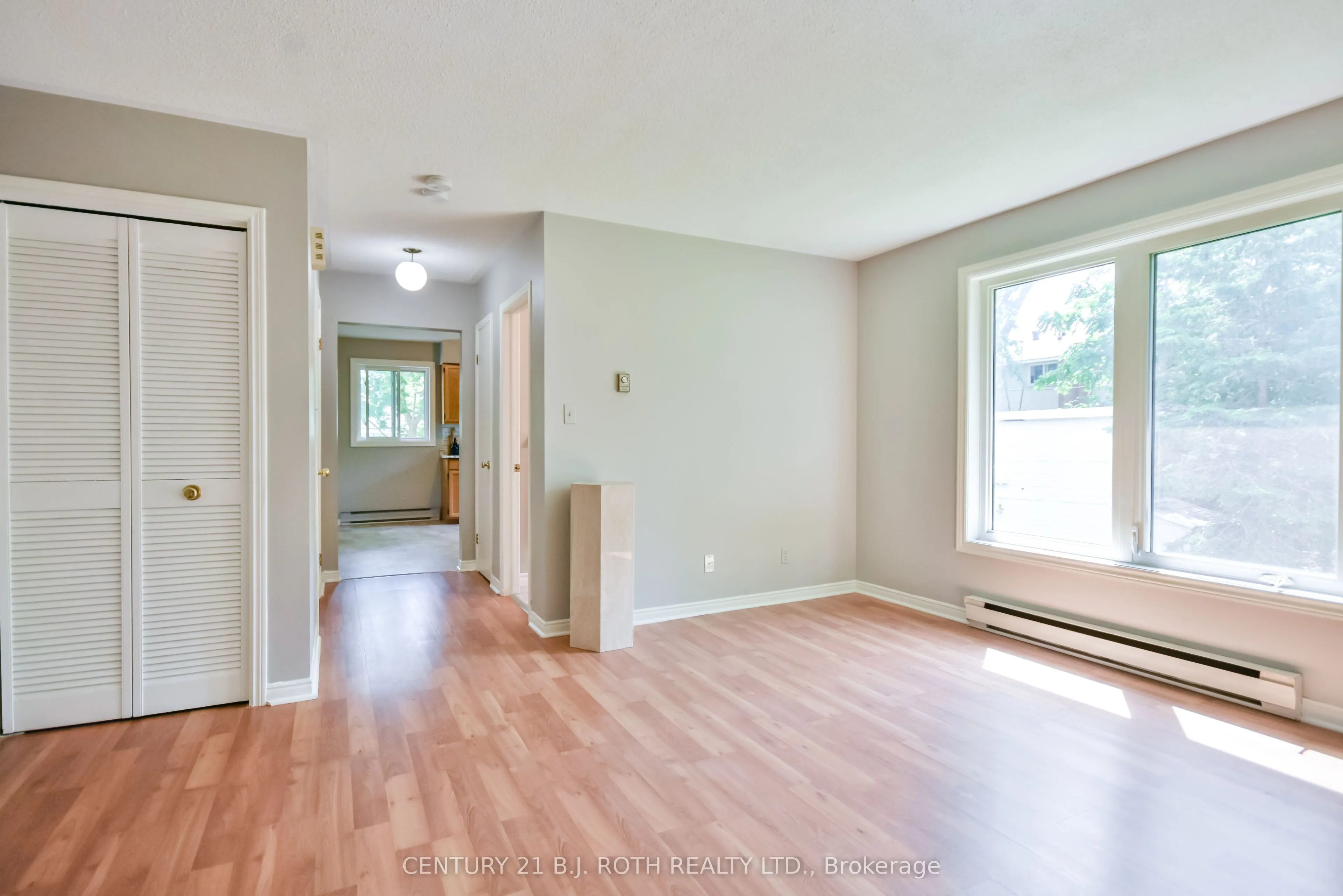 19 South Street S
