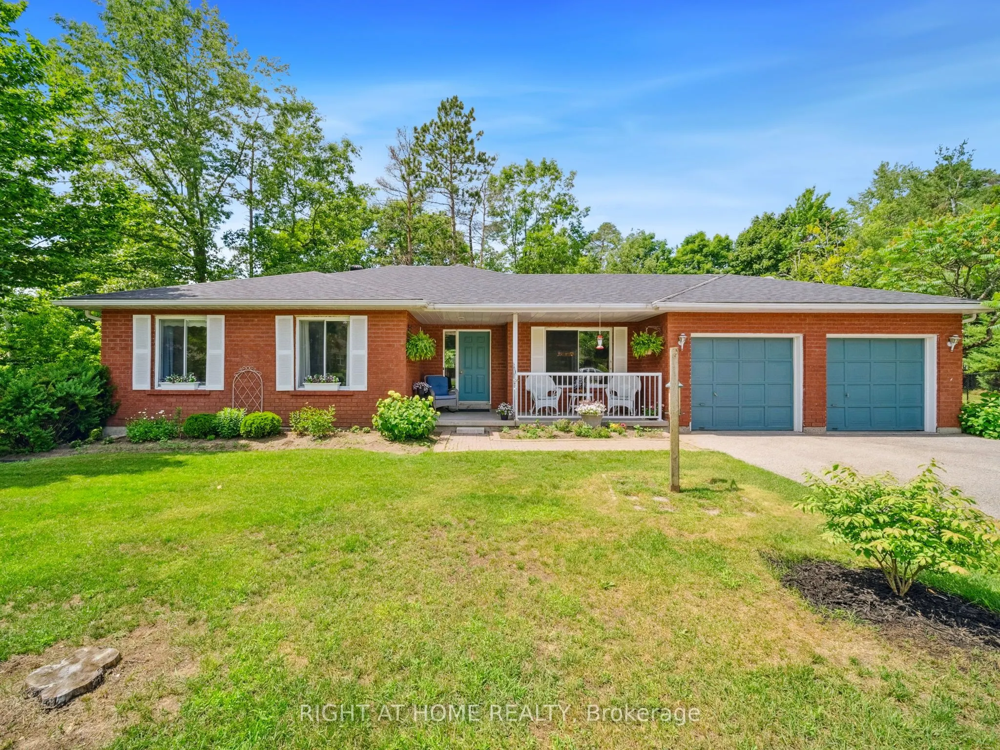 6 Wenden Court