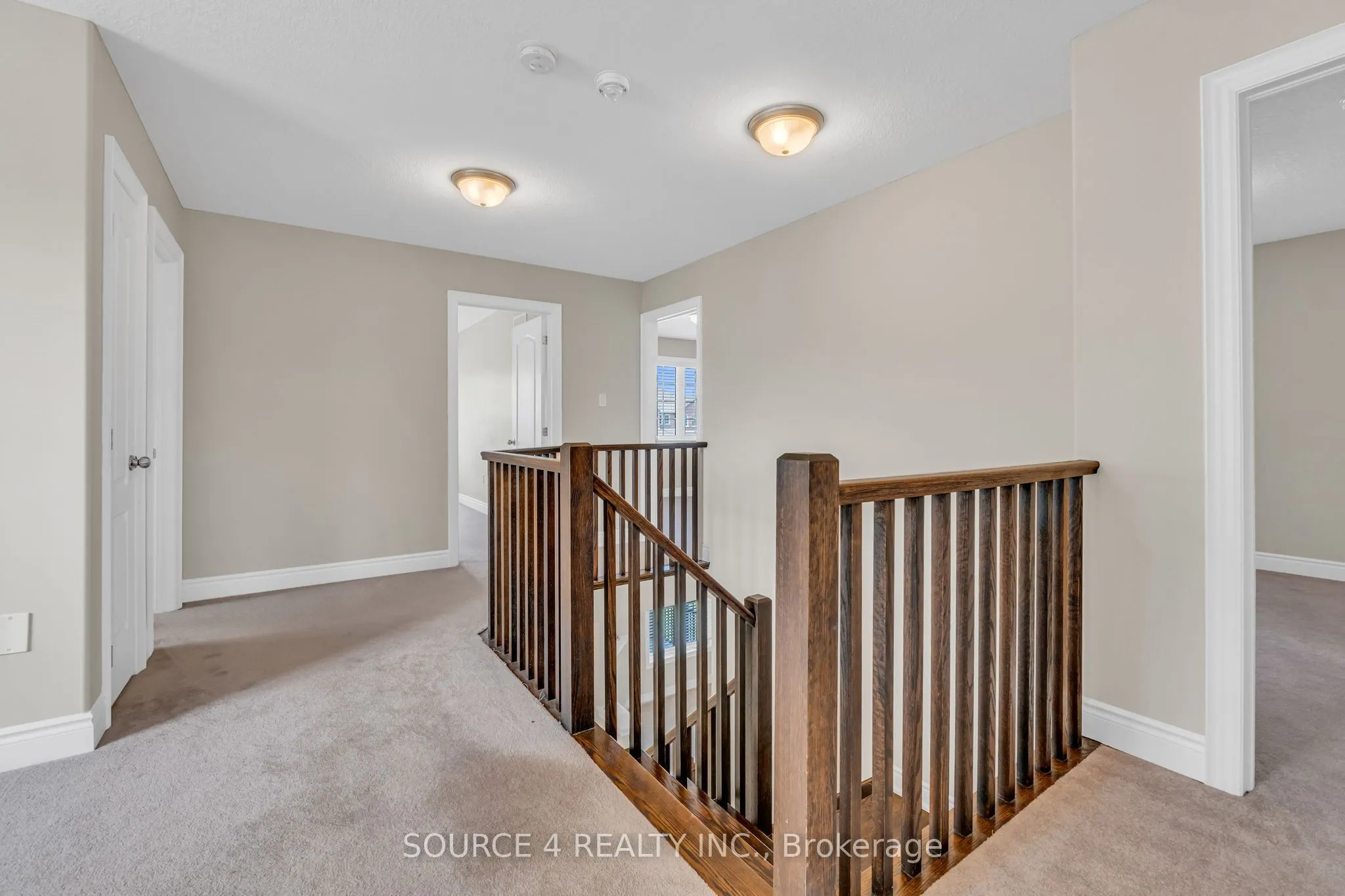 74 Lockerbie Crescent