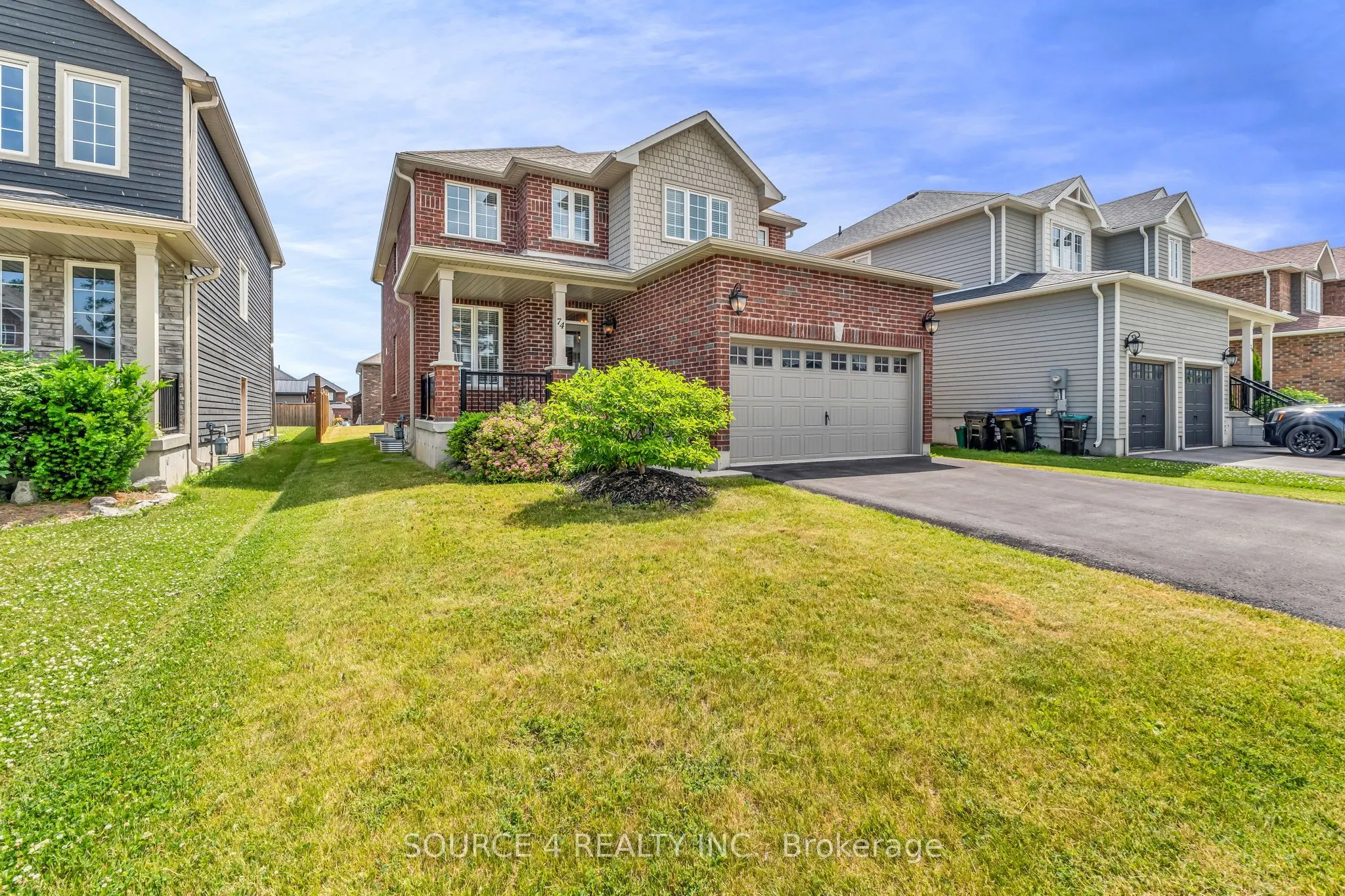 74 Lockerbie Crescent