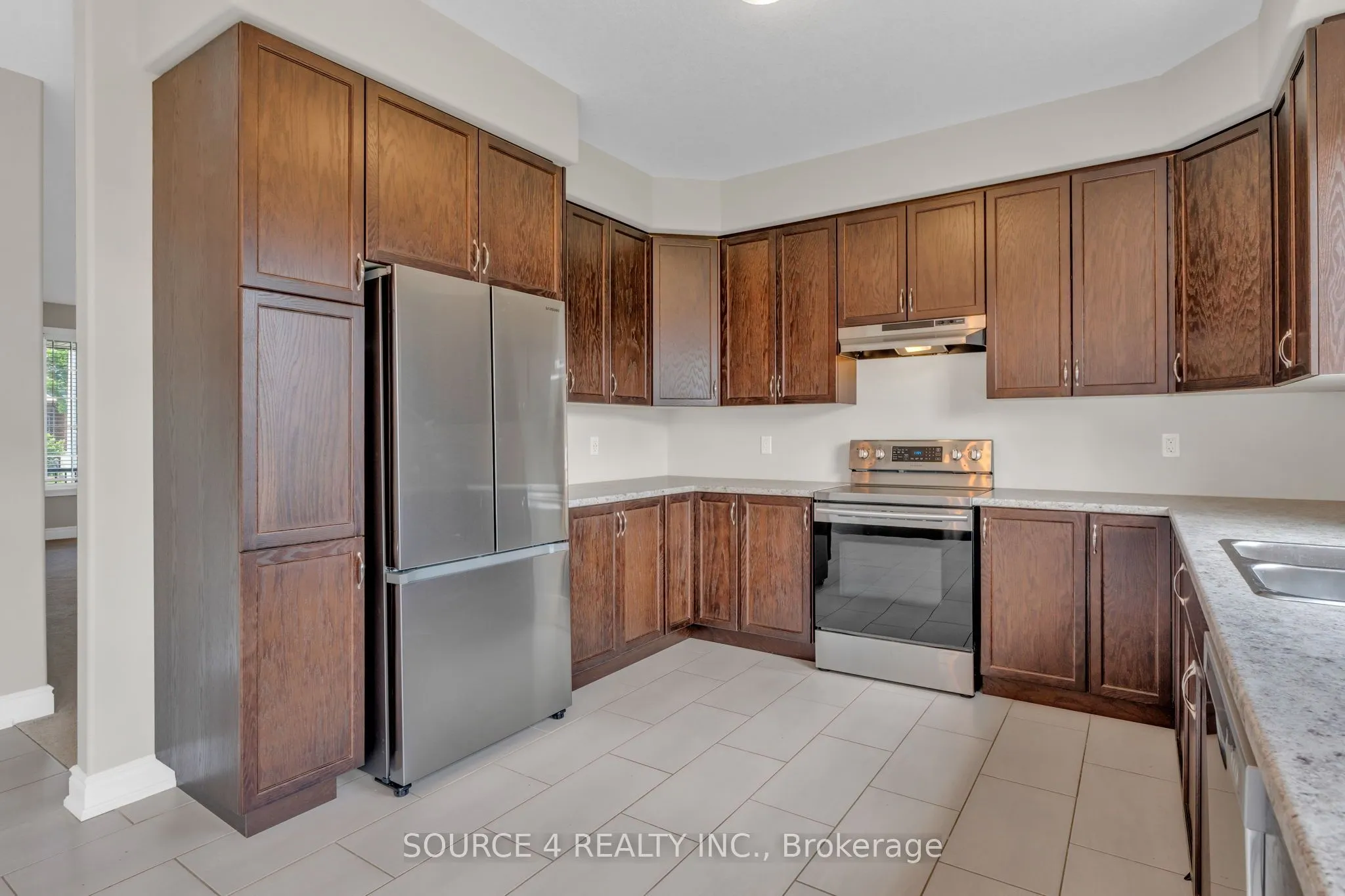 74 Lockerbie Crescent