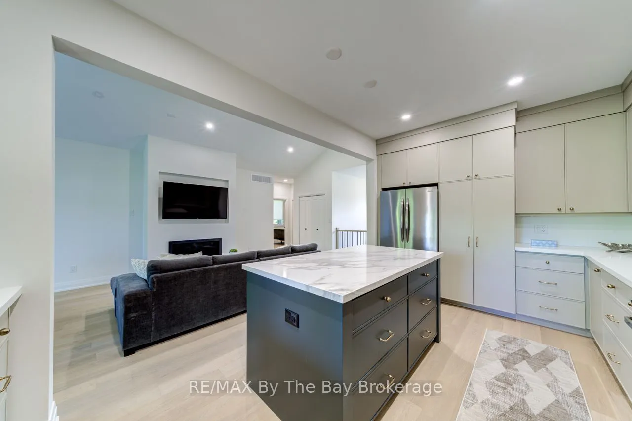 91 Summer View Avenue