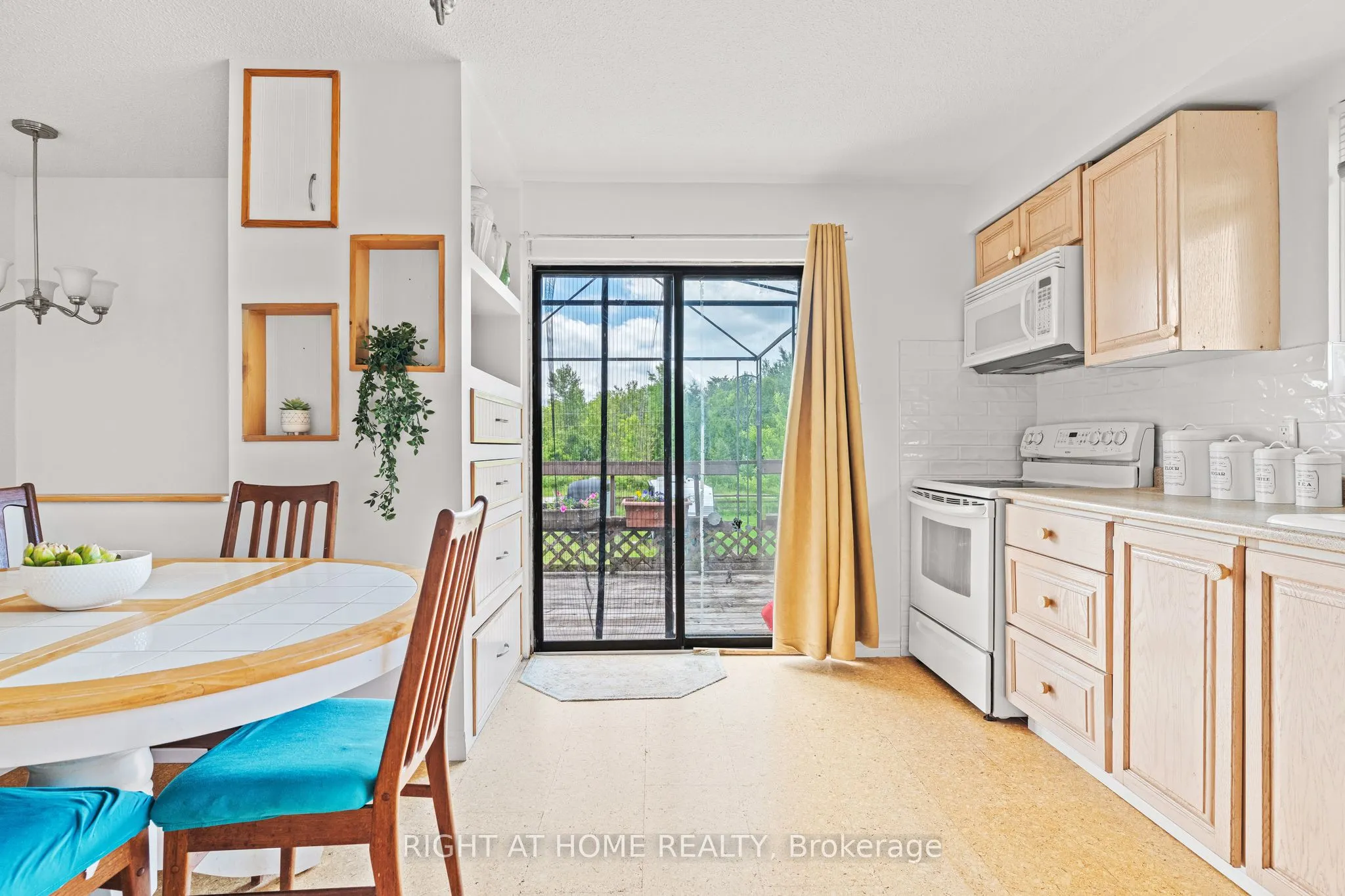 5896 Sunnidale Concession 5 Road
