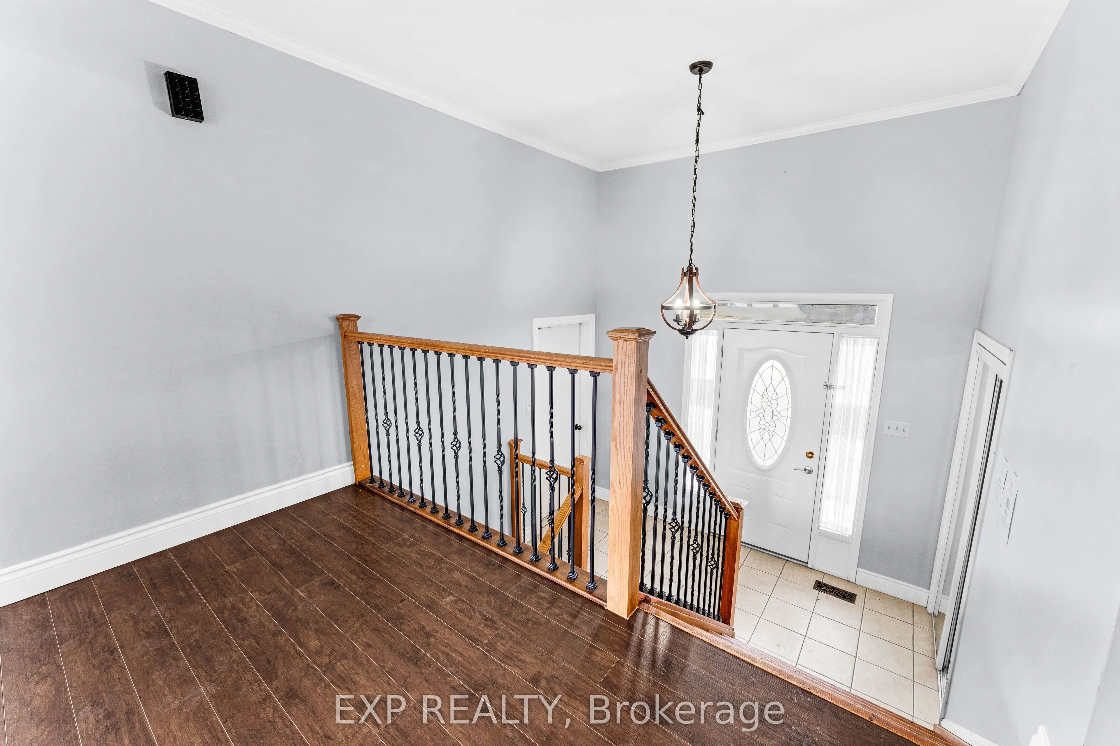 20 Wasaga Sands Drive