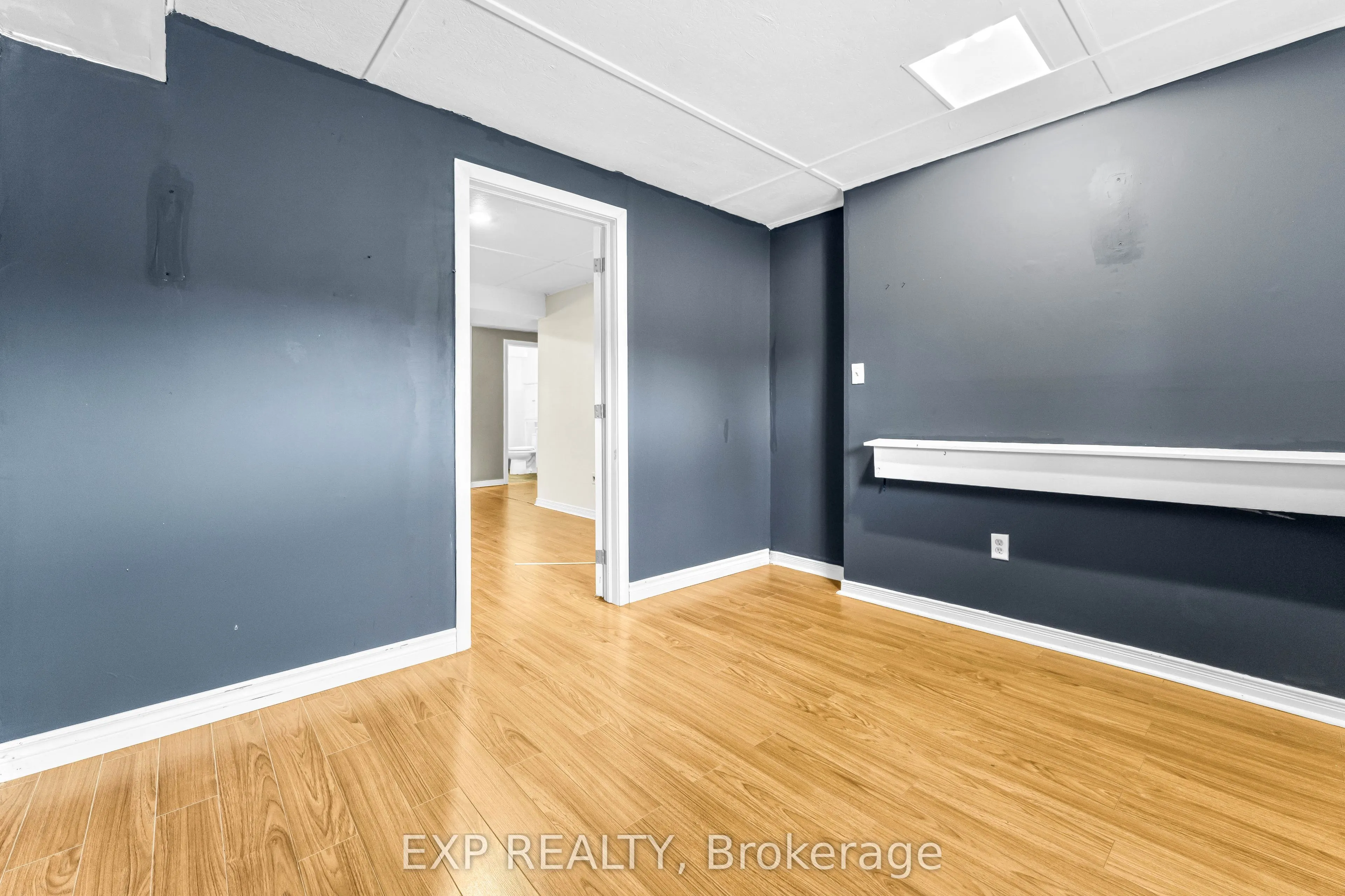 20 Wasaga Sands Drive