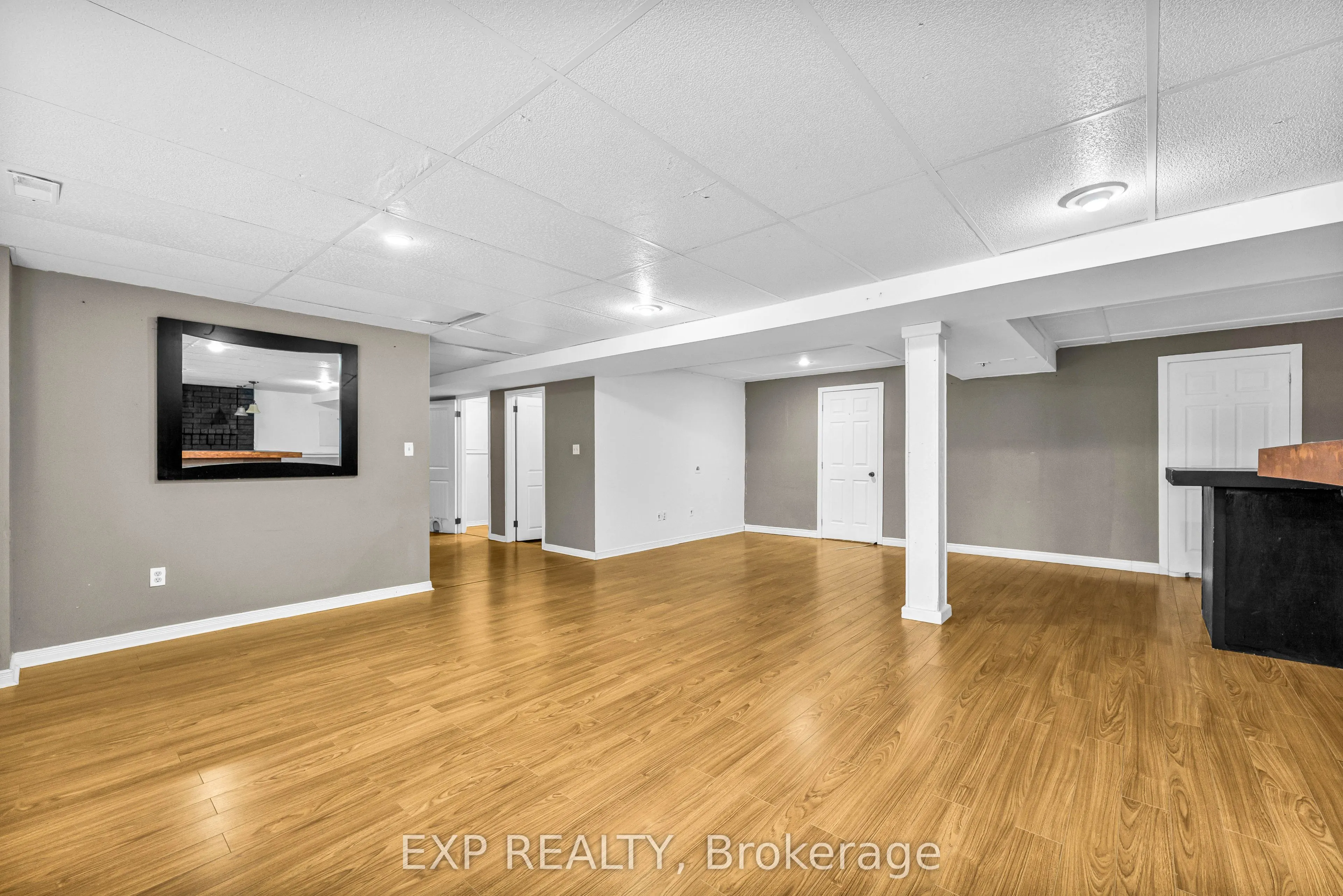 20 Wasaga Sands Drive