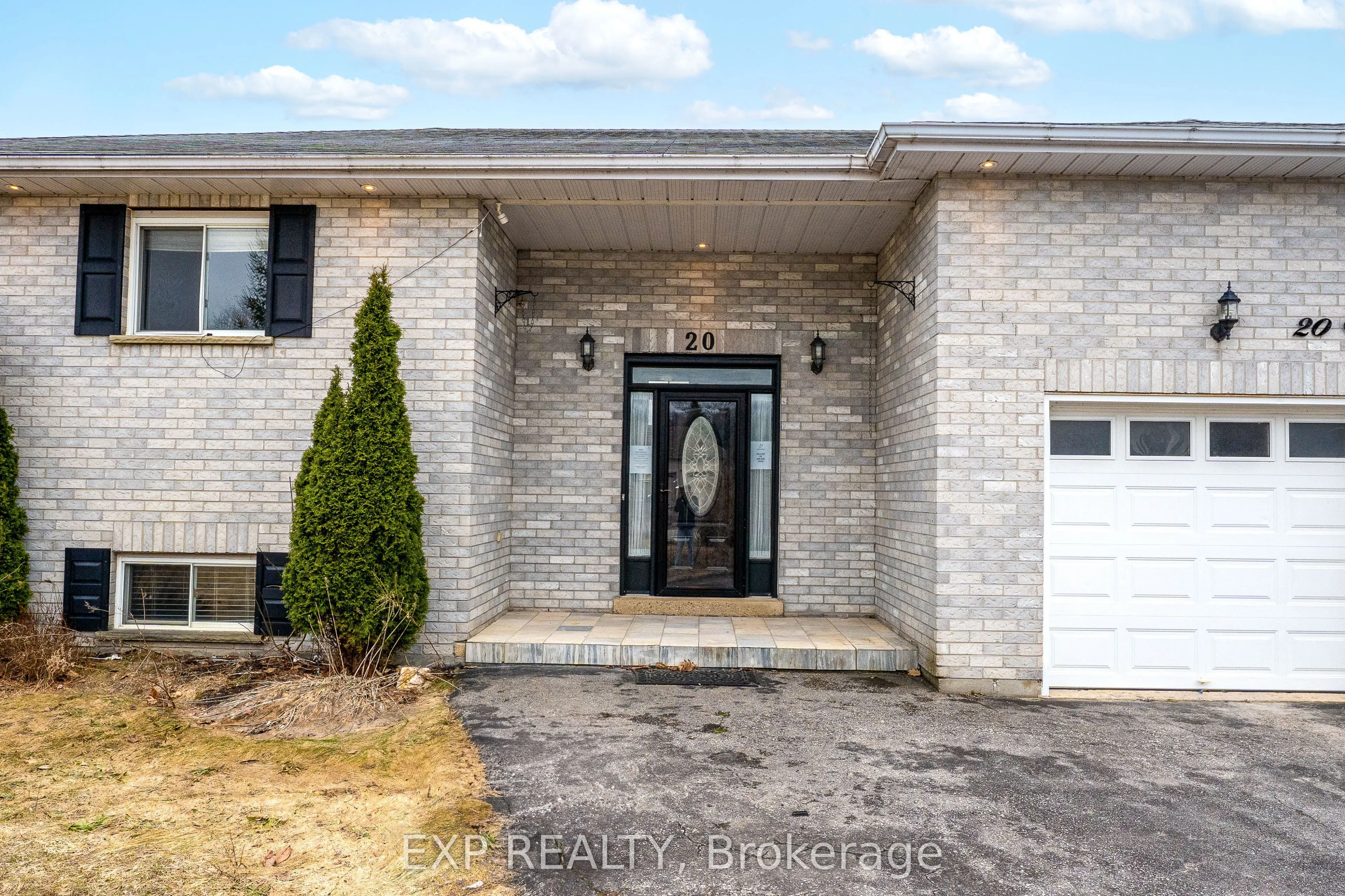 20 Wasaga Sands Drive