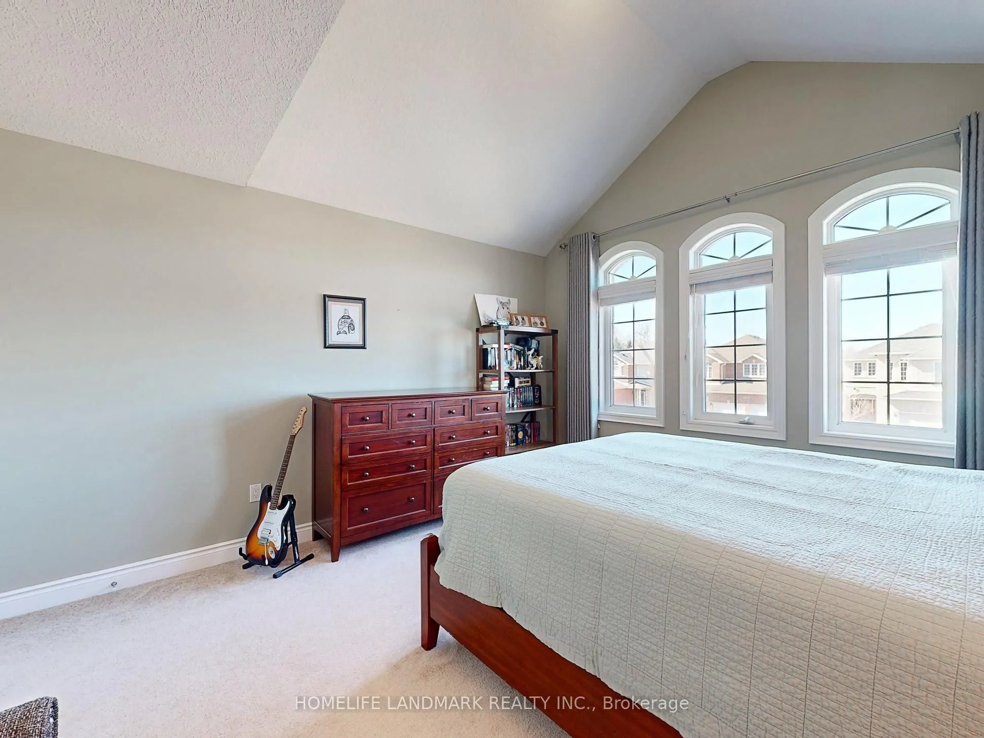 73 GRAIHAWK Drive