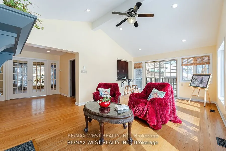 105 Shirley Avenue