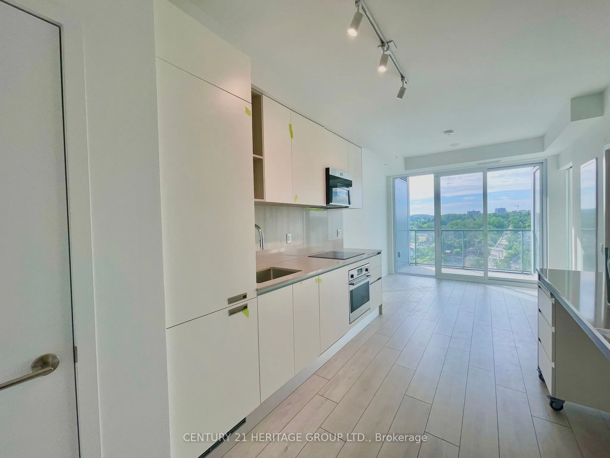 39 Mary Street, #1403