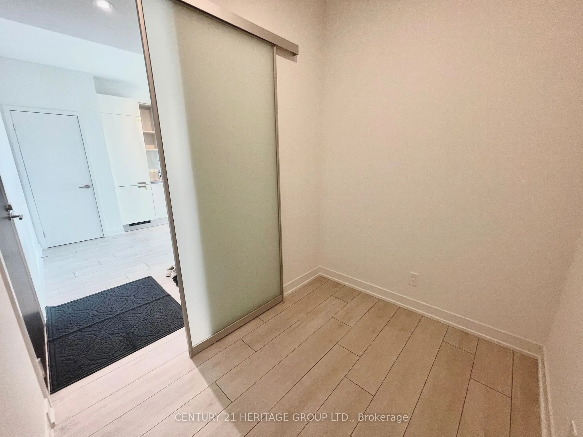 39 Mary Street, #1403