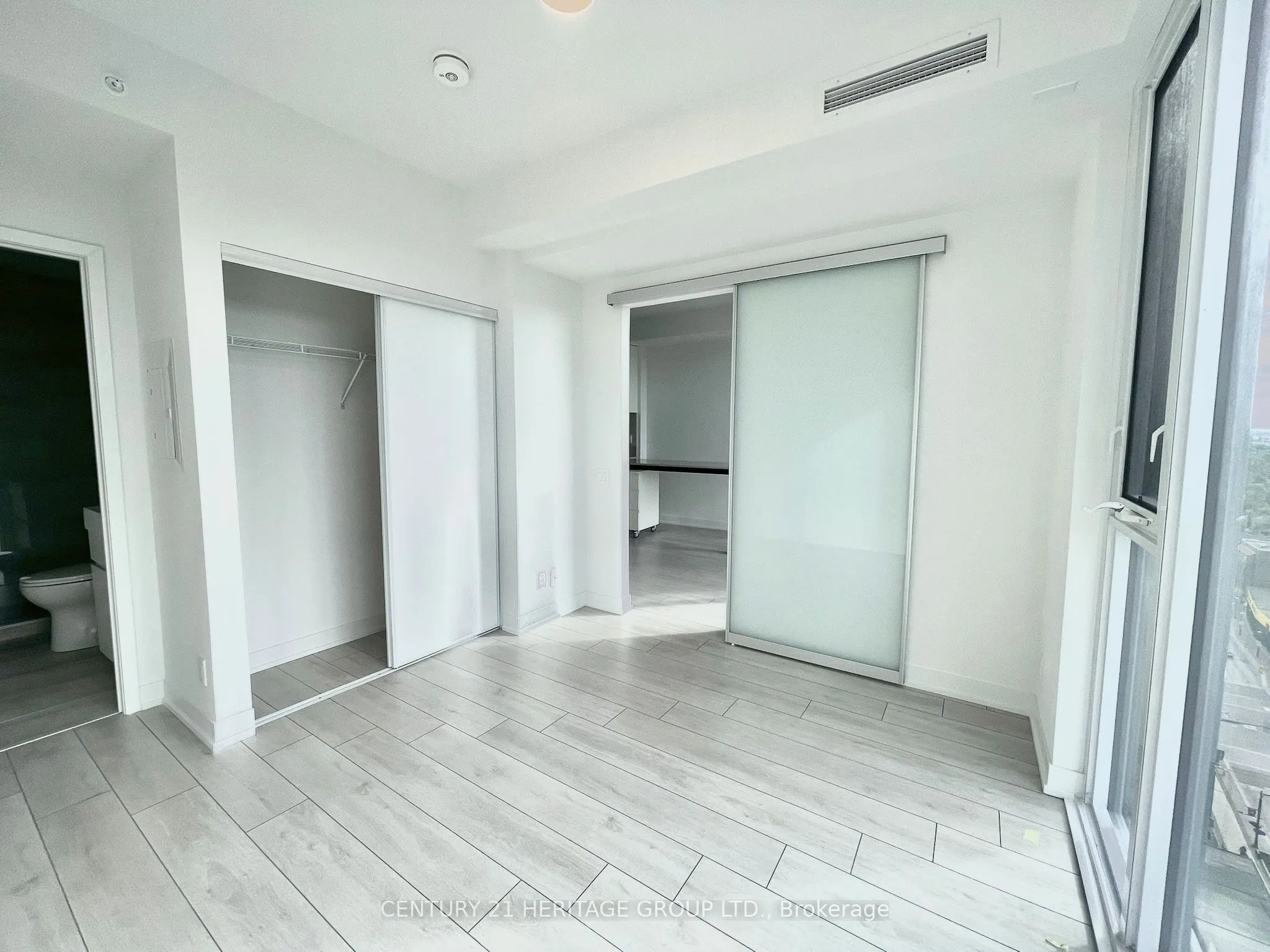 39 Mary Street, #1403