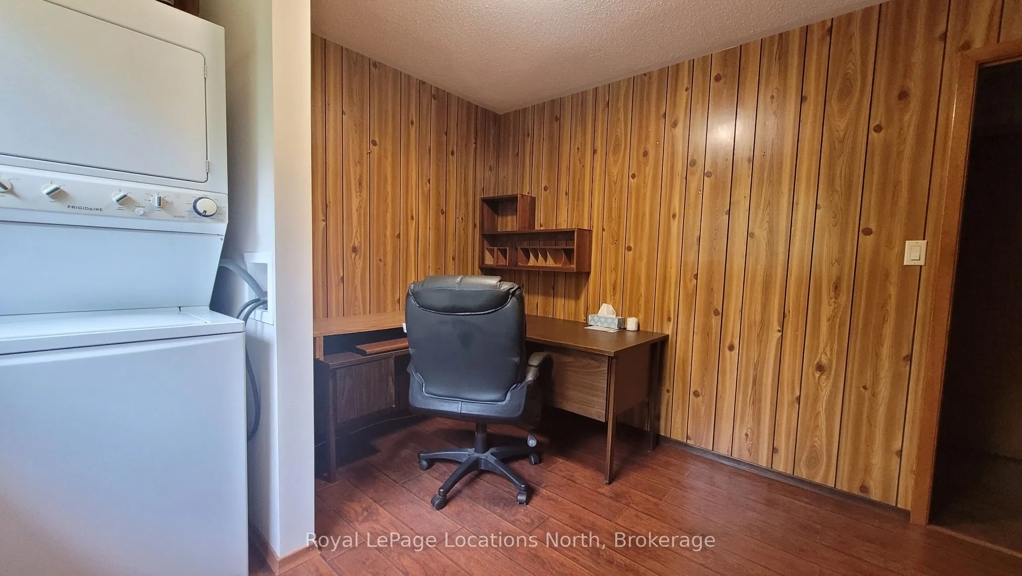 8 Ronald Avenue