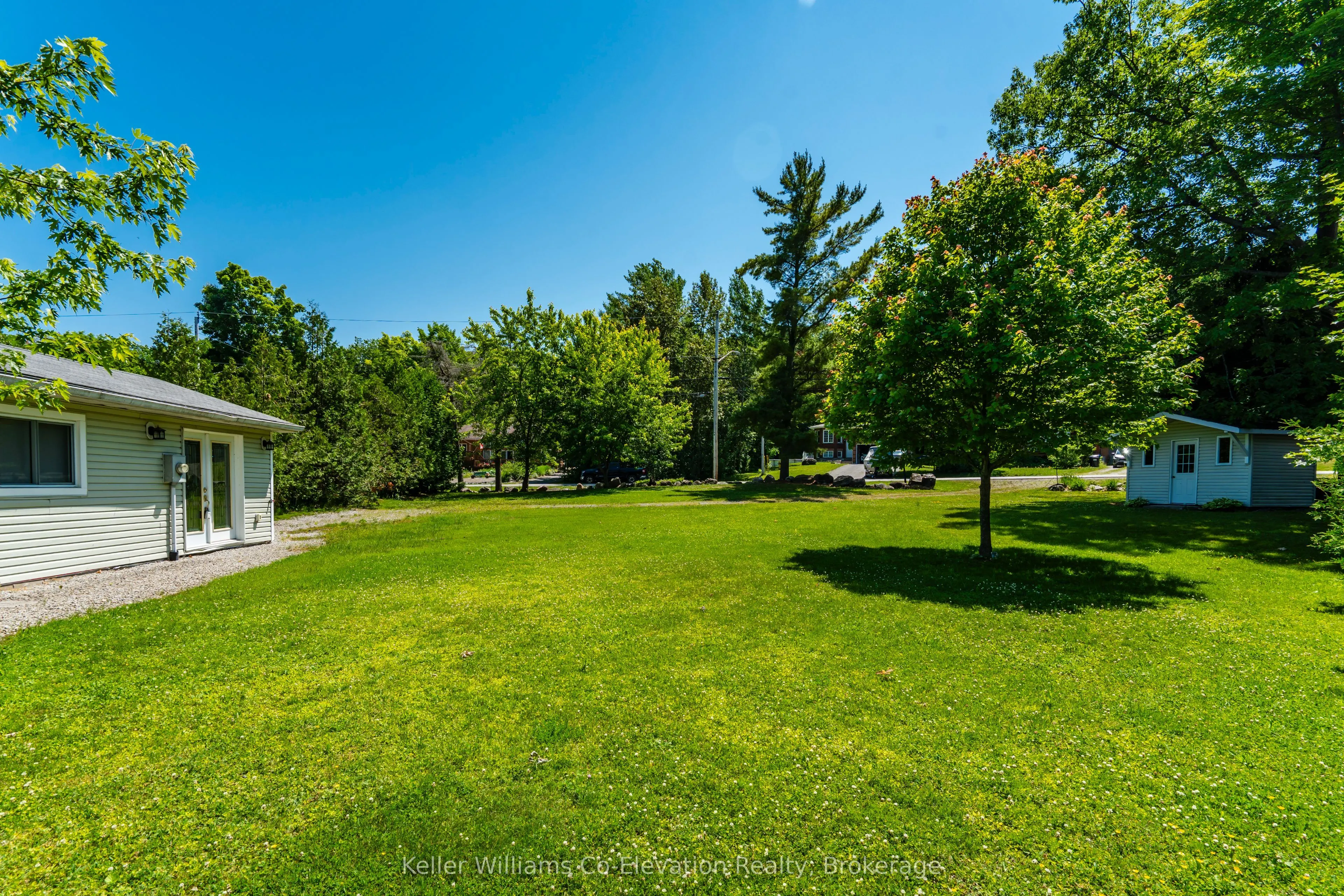 220 Robin's Point Road