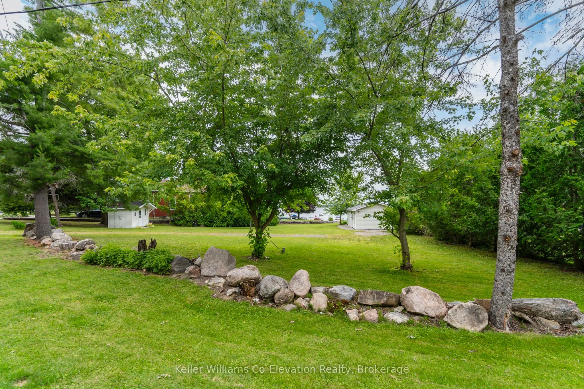 220 Robin's Point Road