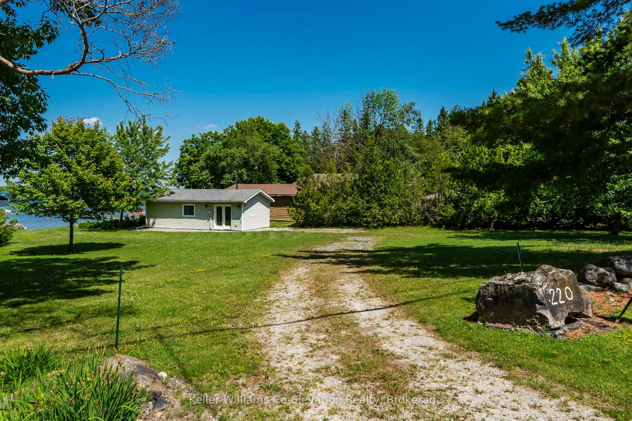 220 Robin's Point Road