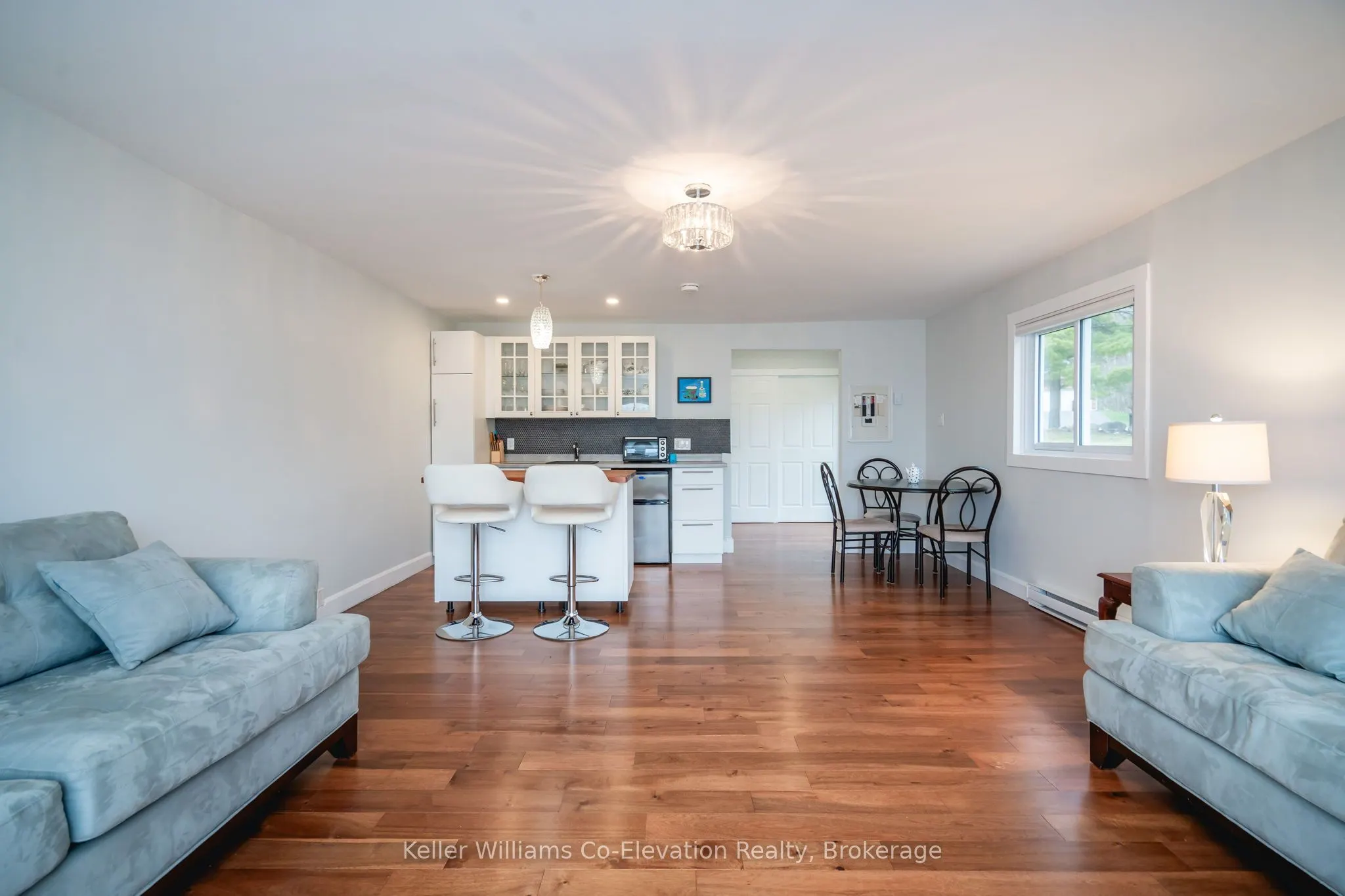 220 Robin's Point Road