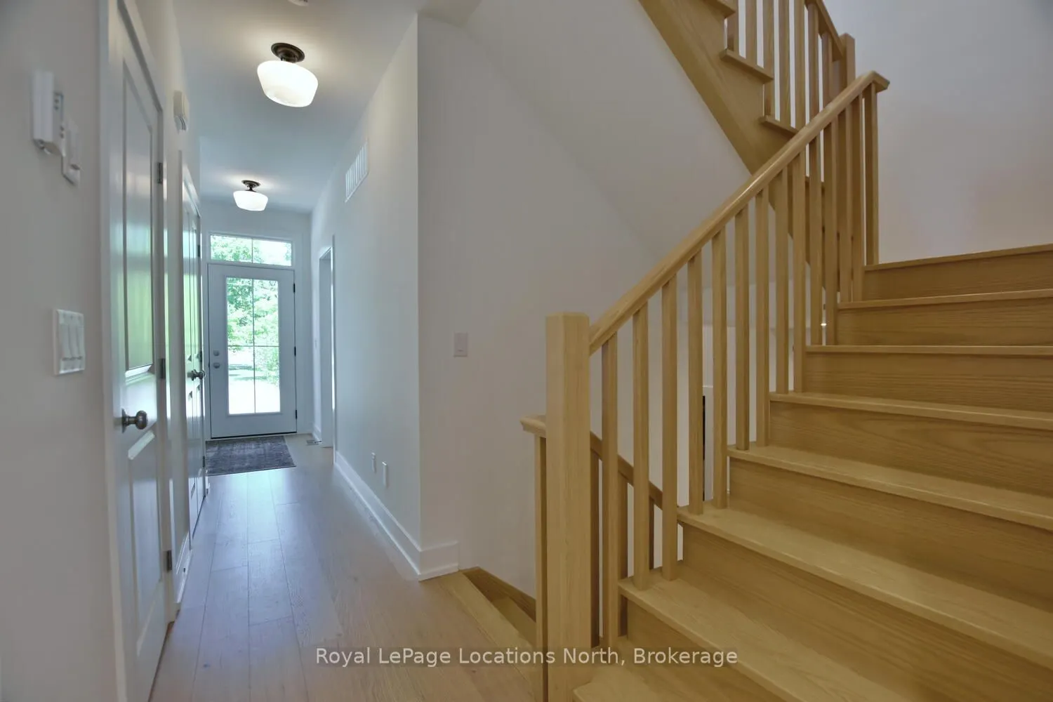 11 LOCKE Avenue