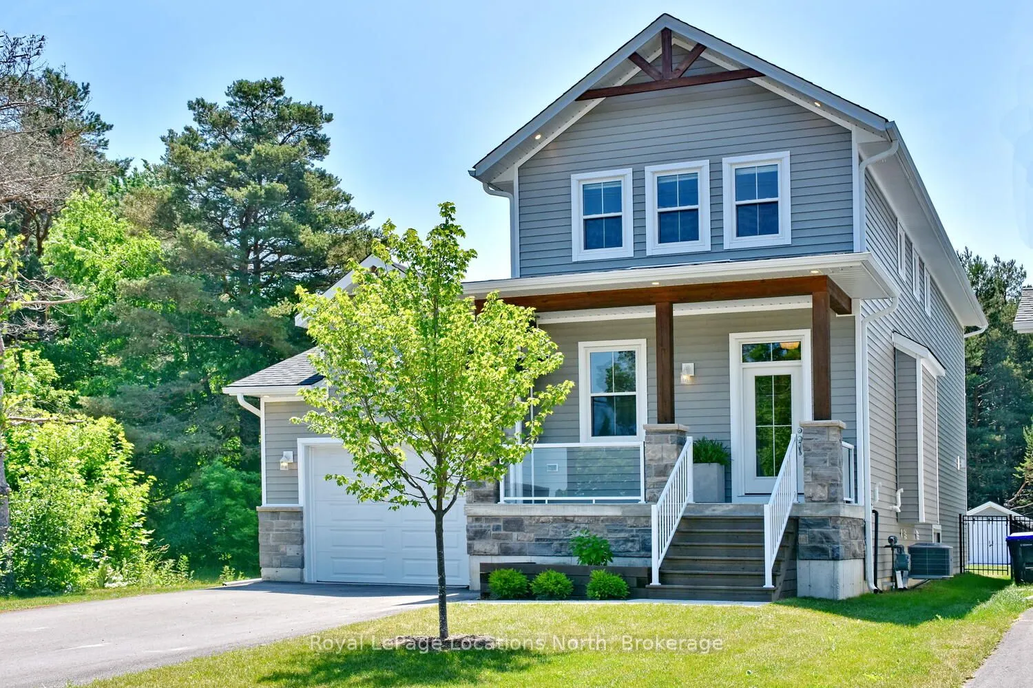 11 LOCKE Avenue