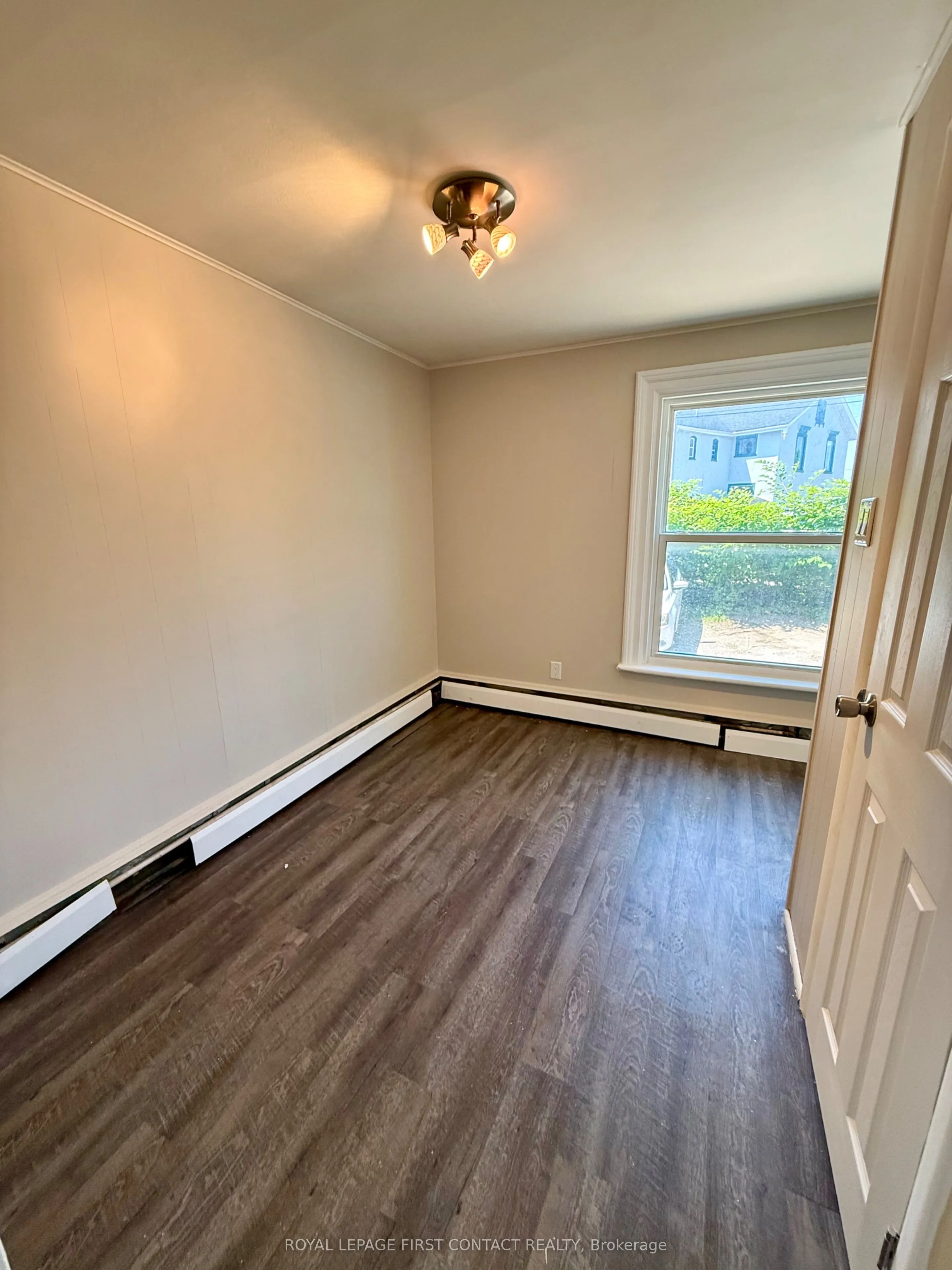 42 Toronto Street, #2