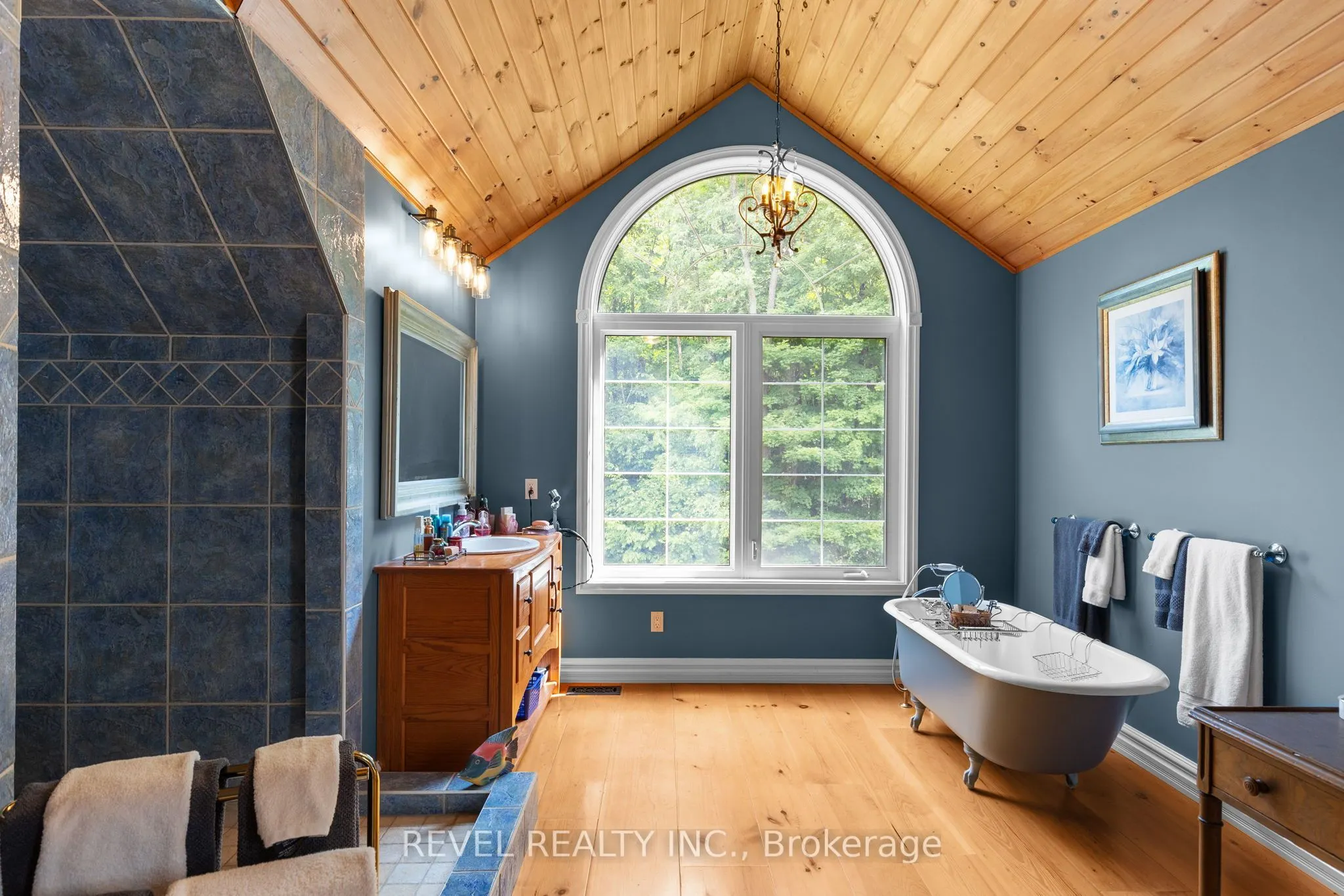 1385 Baseline Road