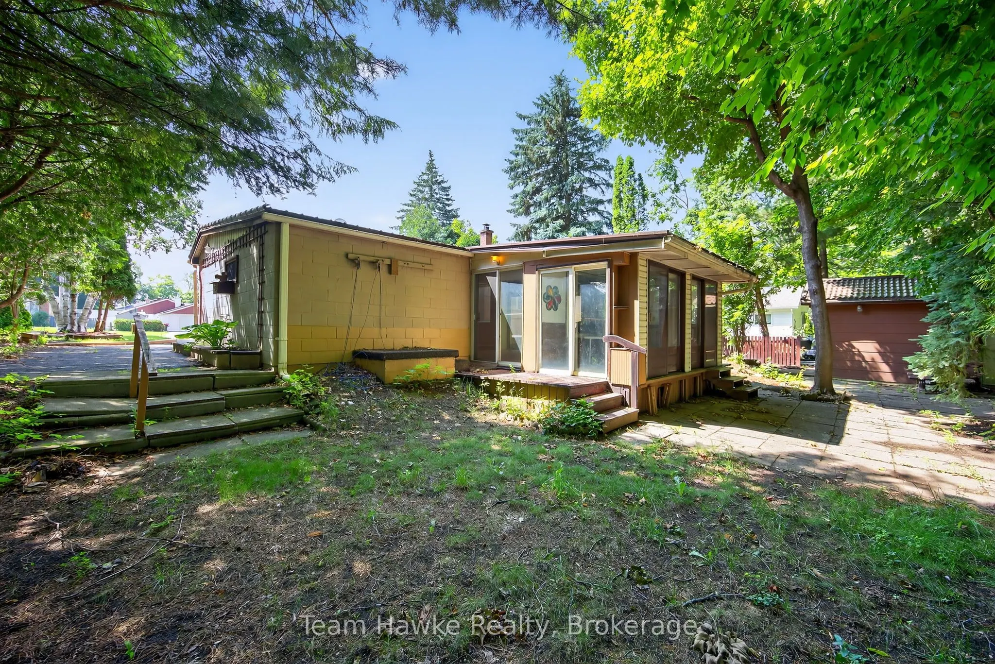 828 Hugel Avenue
