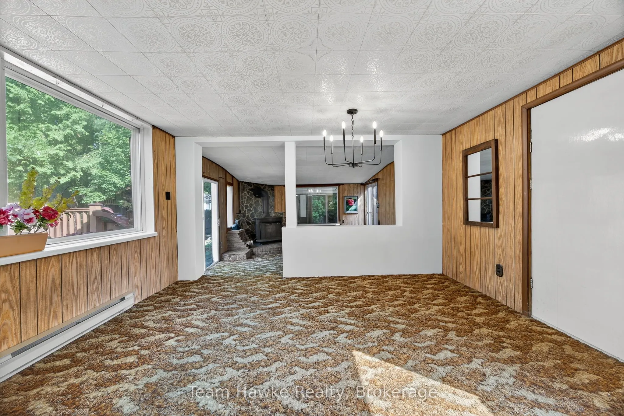828 Hugel Avenue