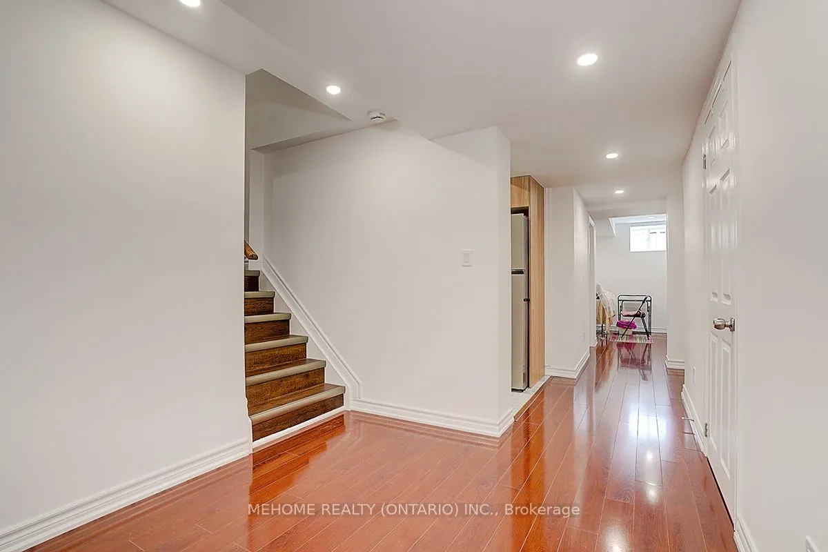 40 Westminster Circle