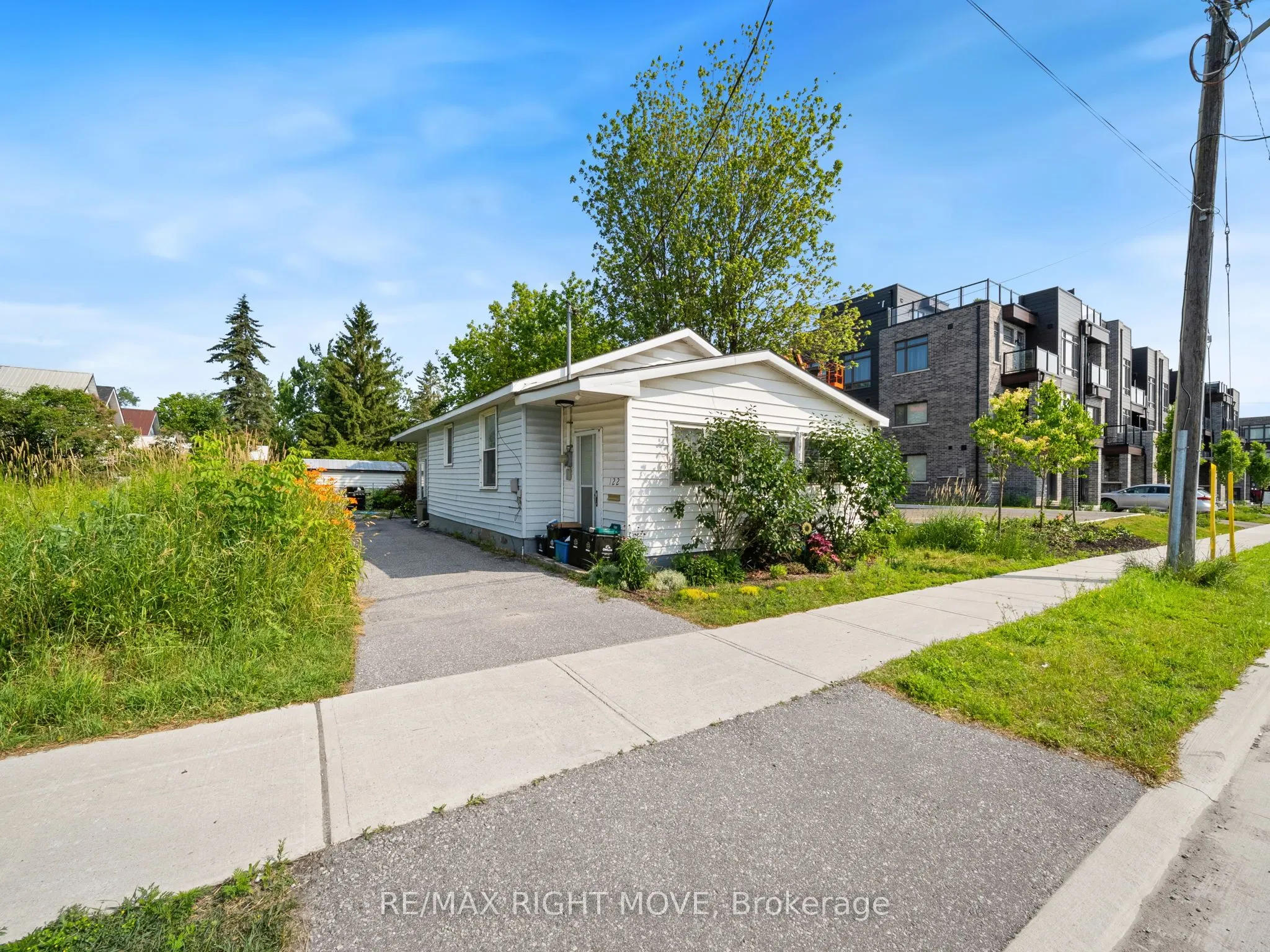 122 Elgin Street