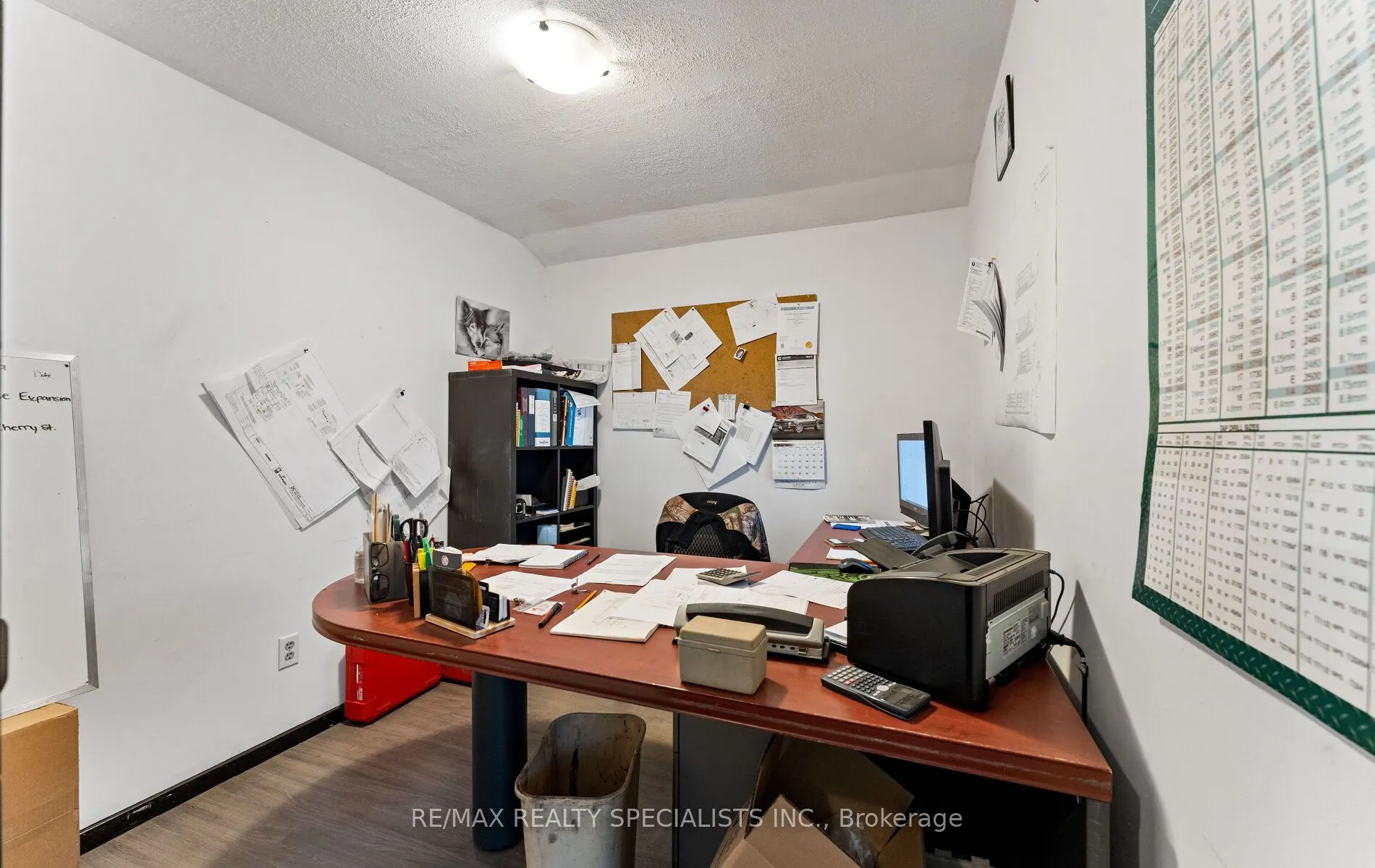220 Queen Street W