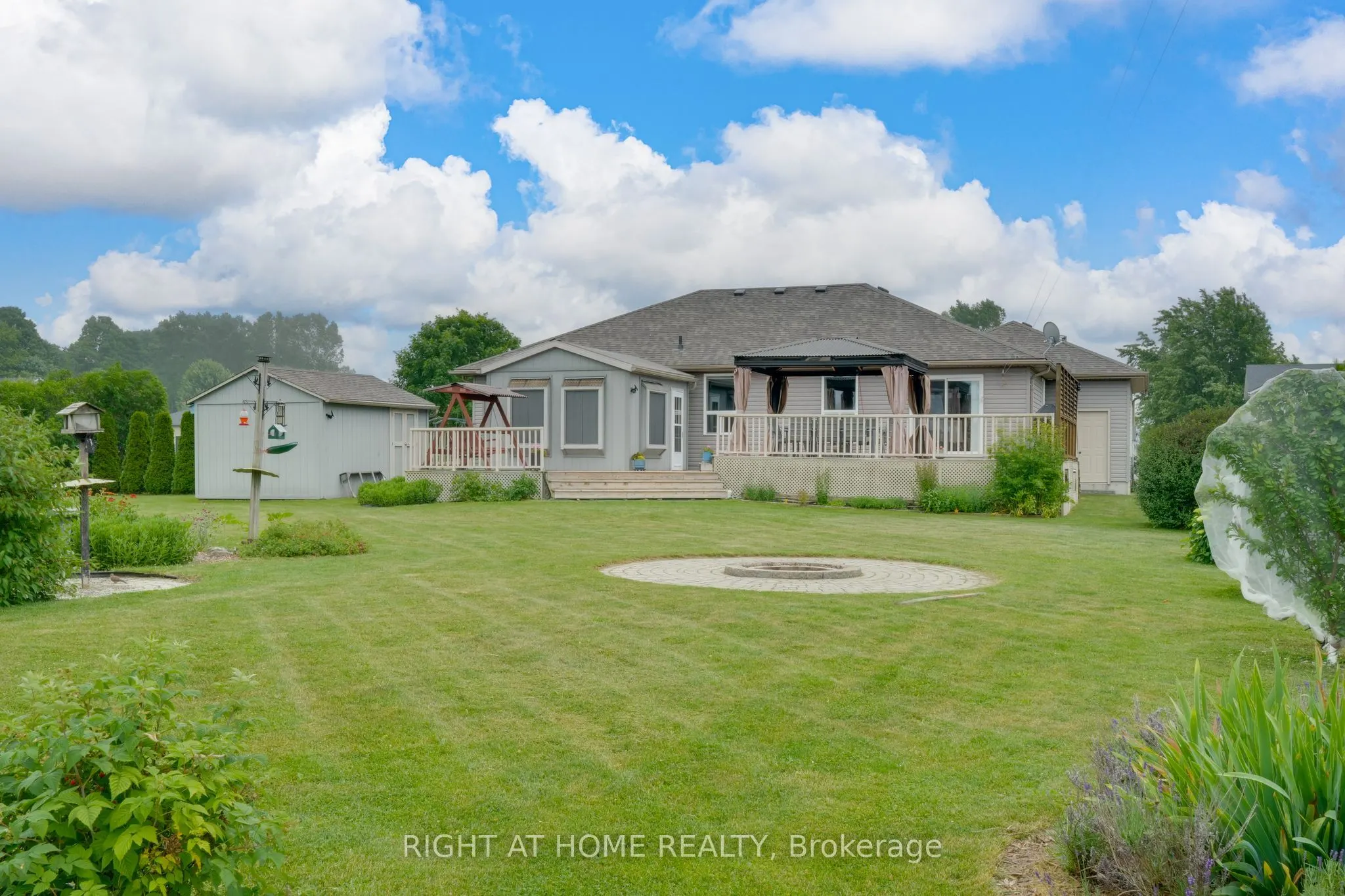 16 O'neill Circle