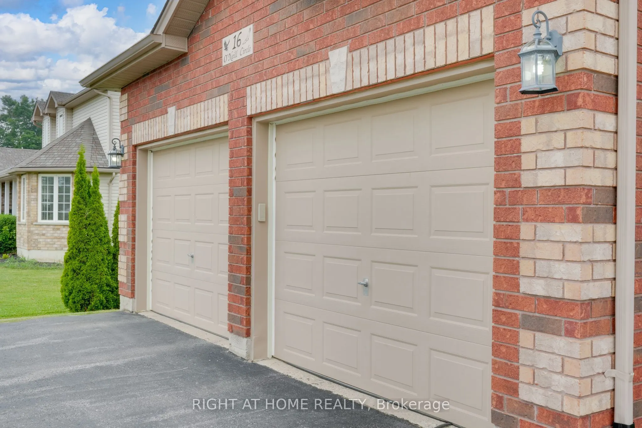 16 O'neill Circle