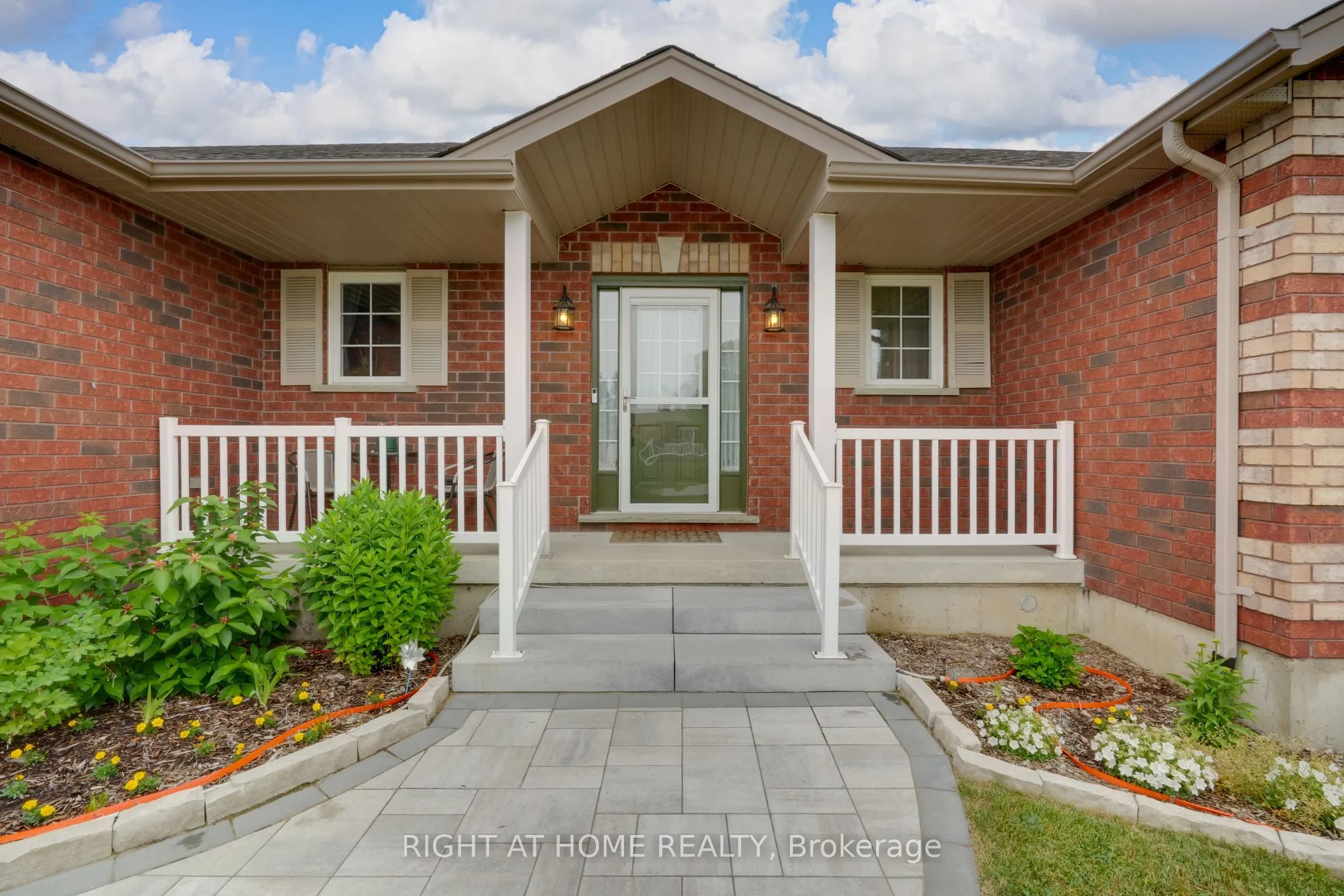 16 O'neill Circle