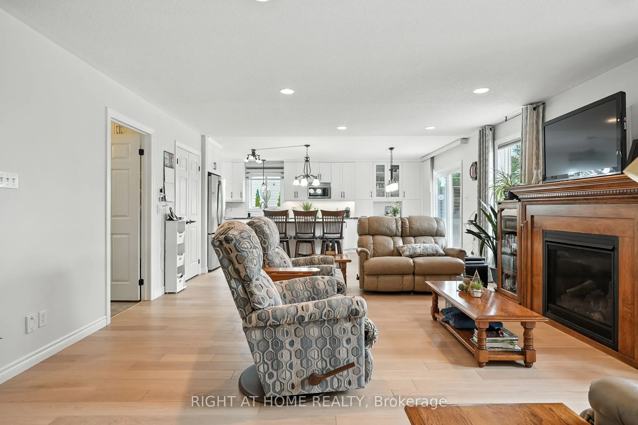 16 O'neill Circle