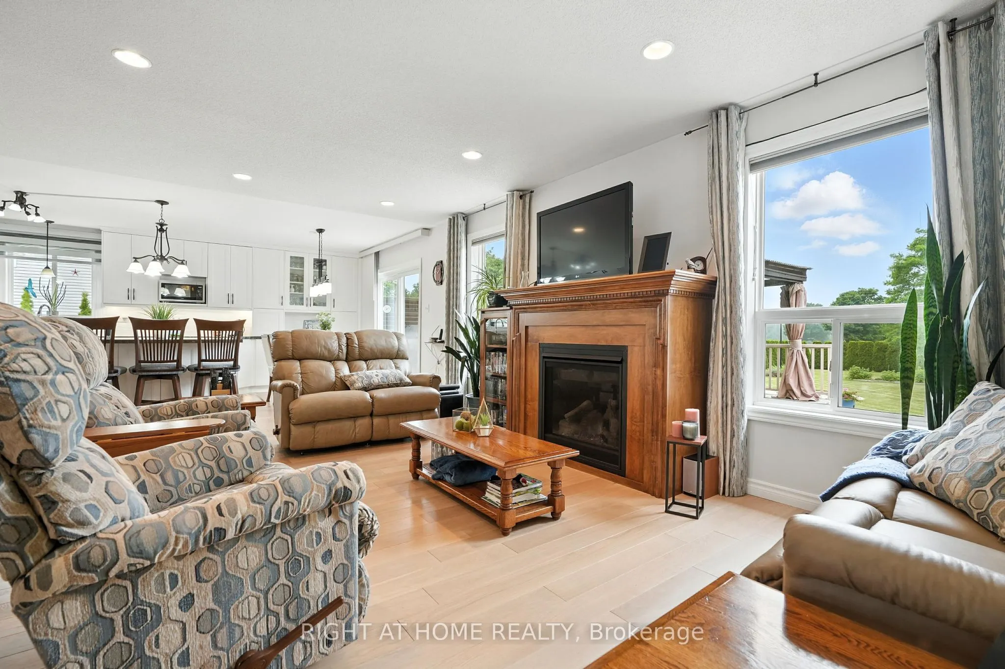 16 O'neill Circle