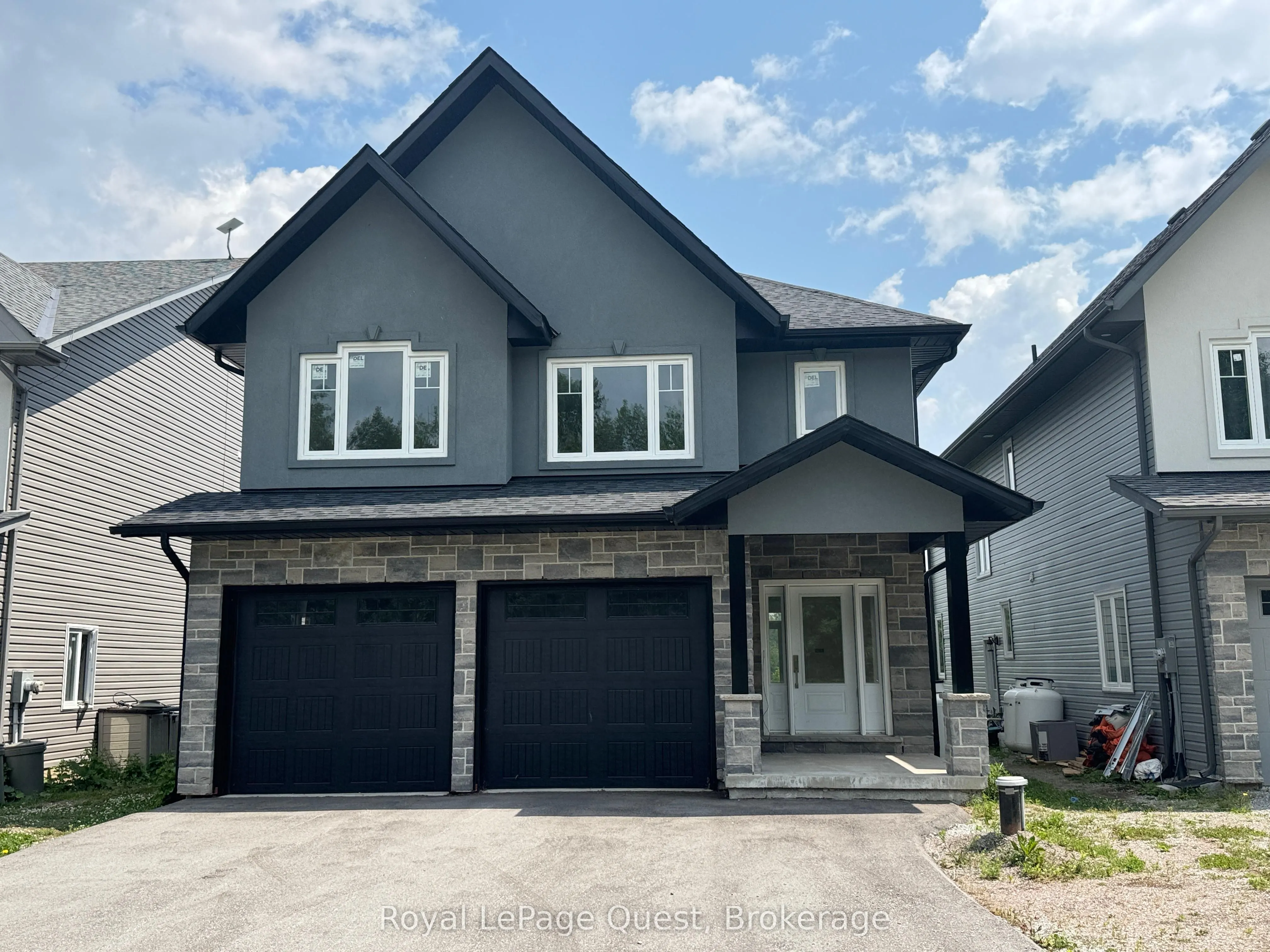 21 Rosy Beach Court