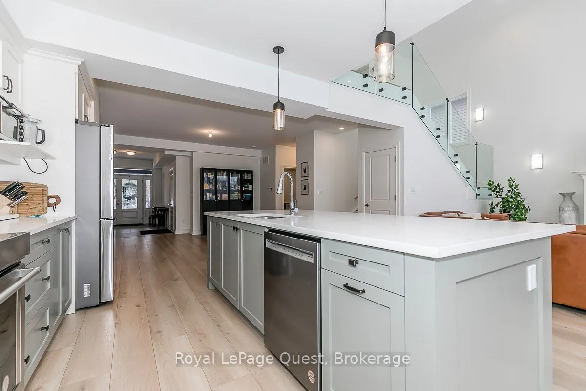 21 Rosy Beach Court