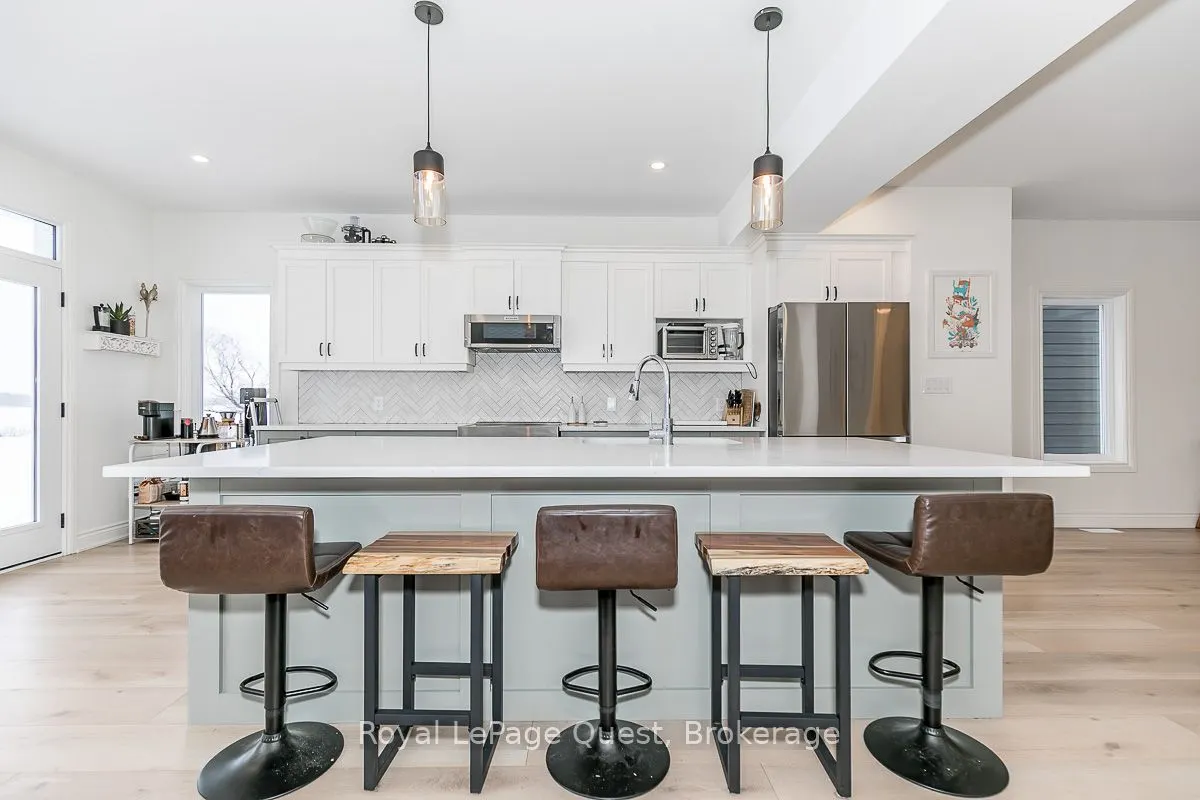 21 Rosy Beach Court