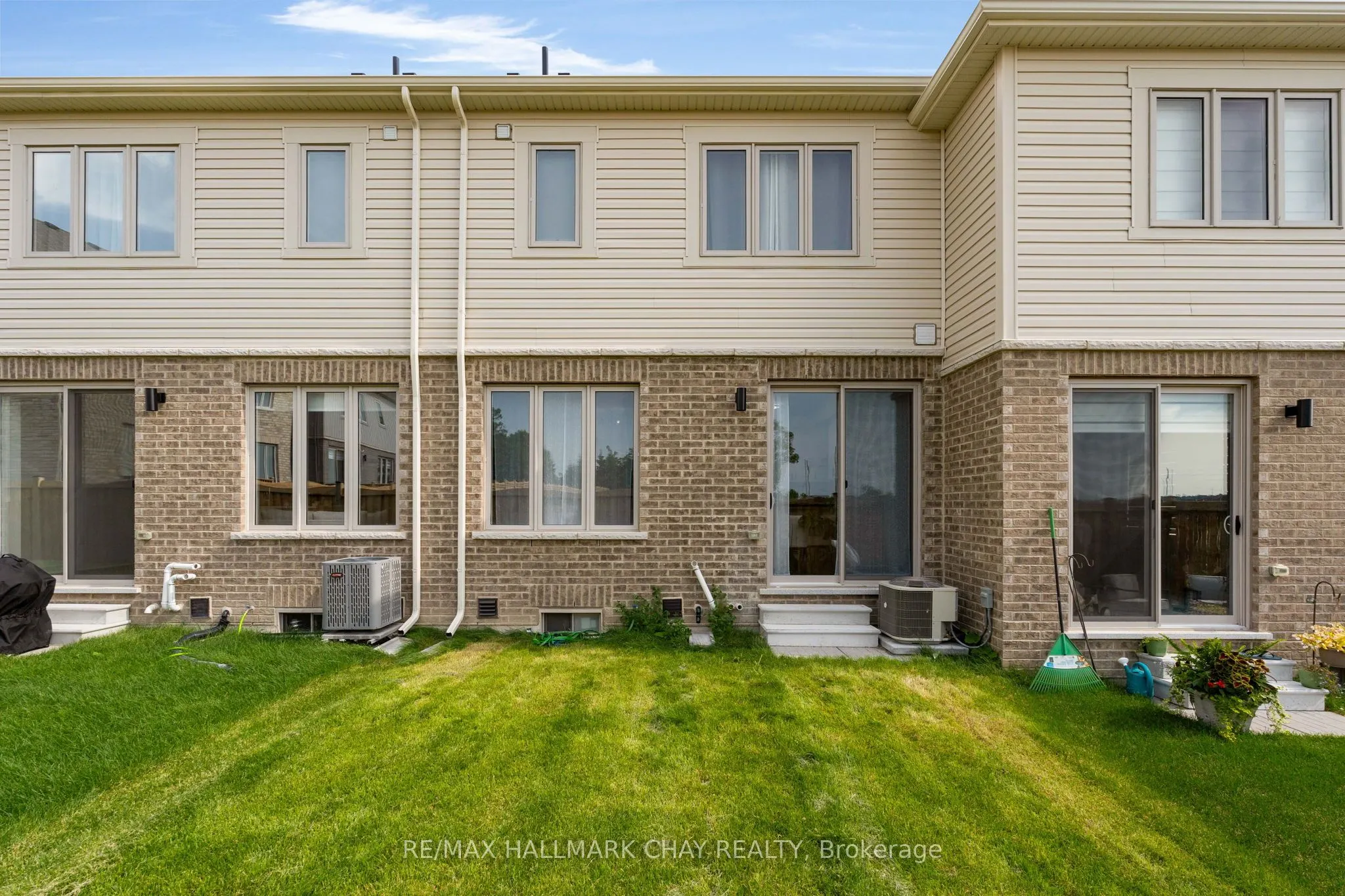 103 Sagewood Avenue