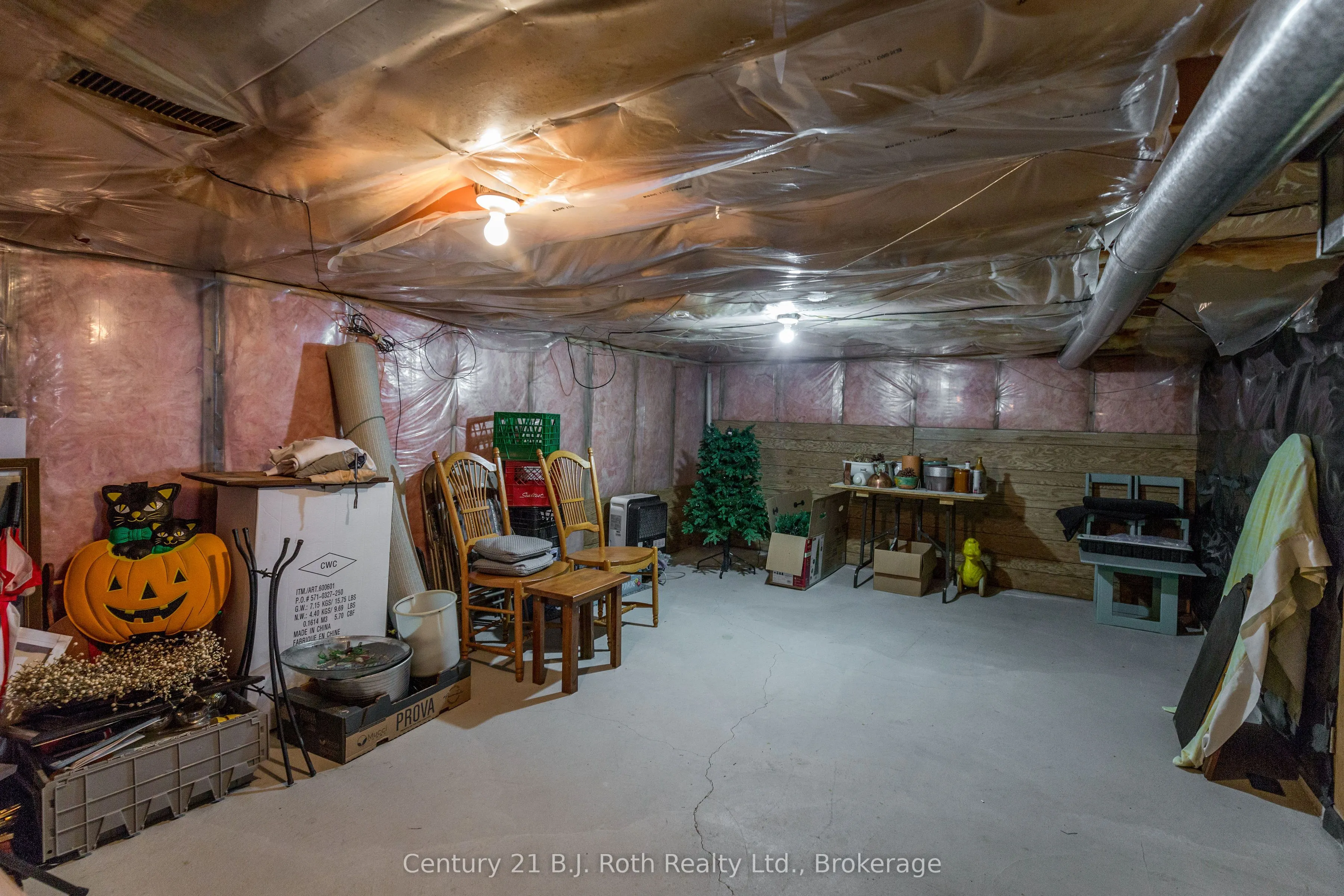 170 Lakeshore Road W