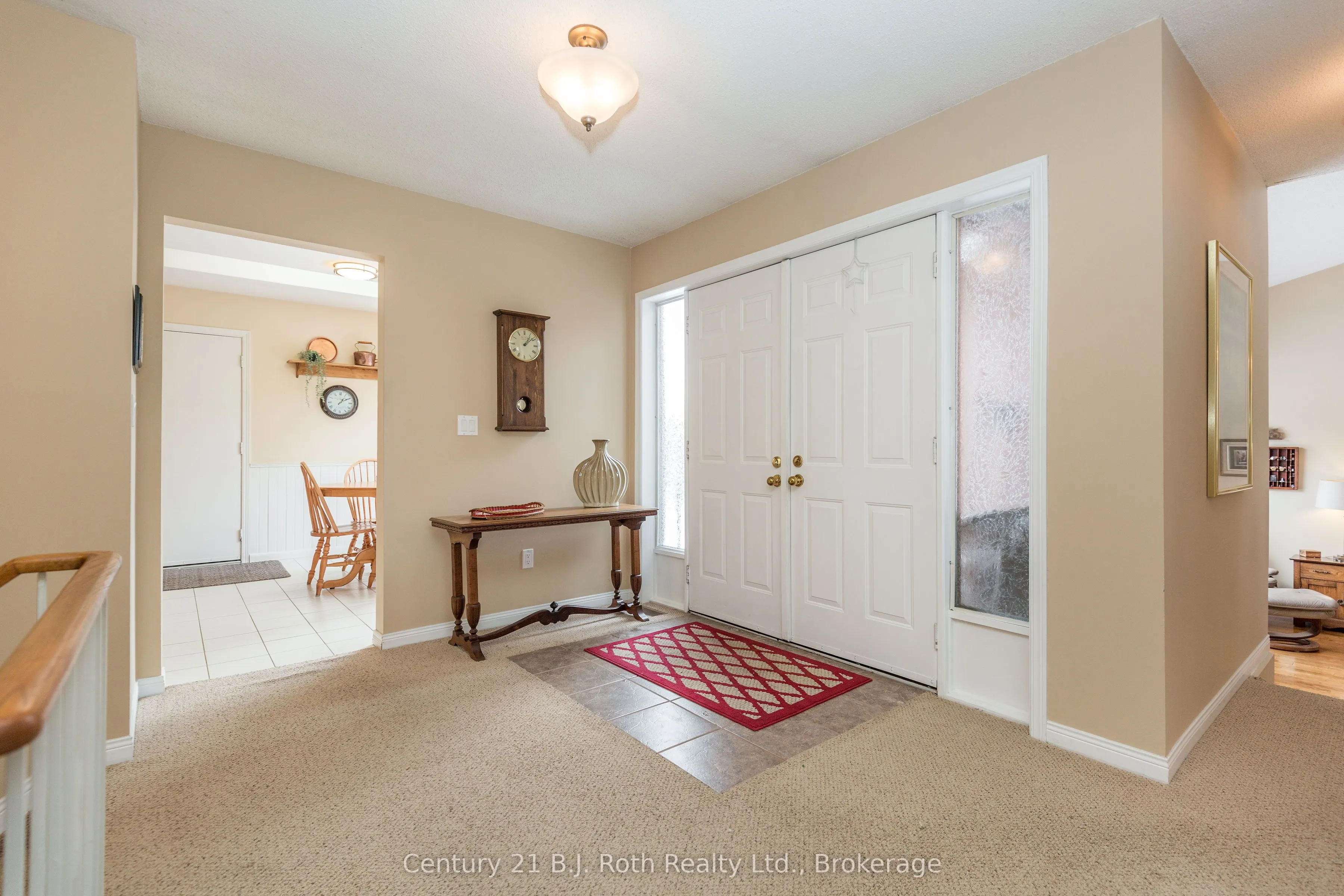 170 Lakeshore Road W
