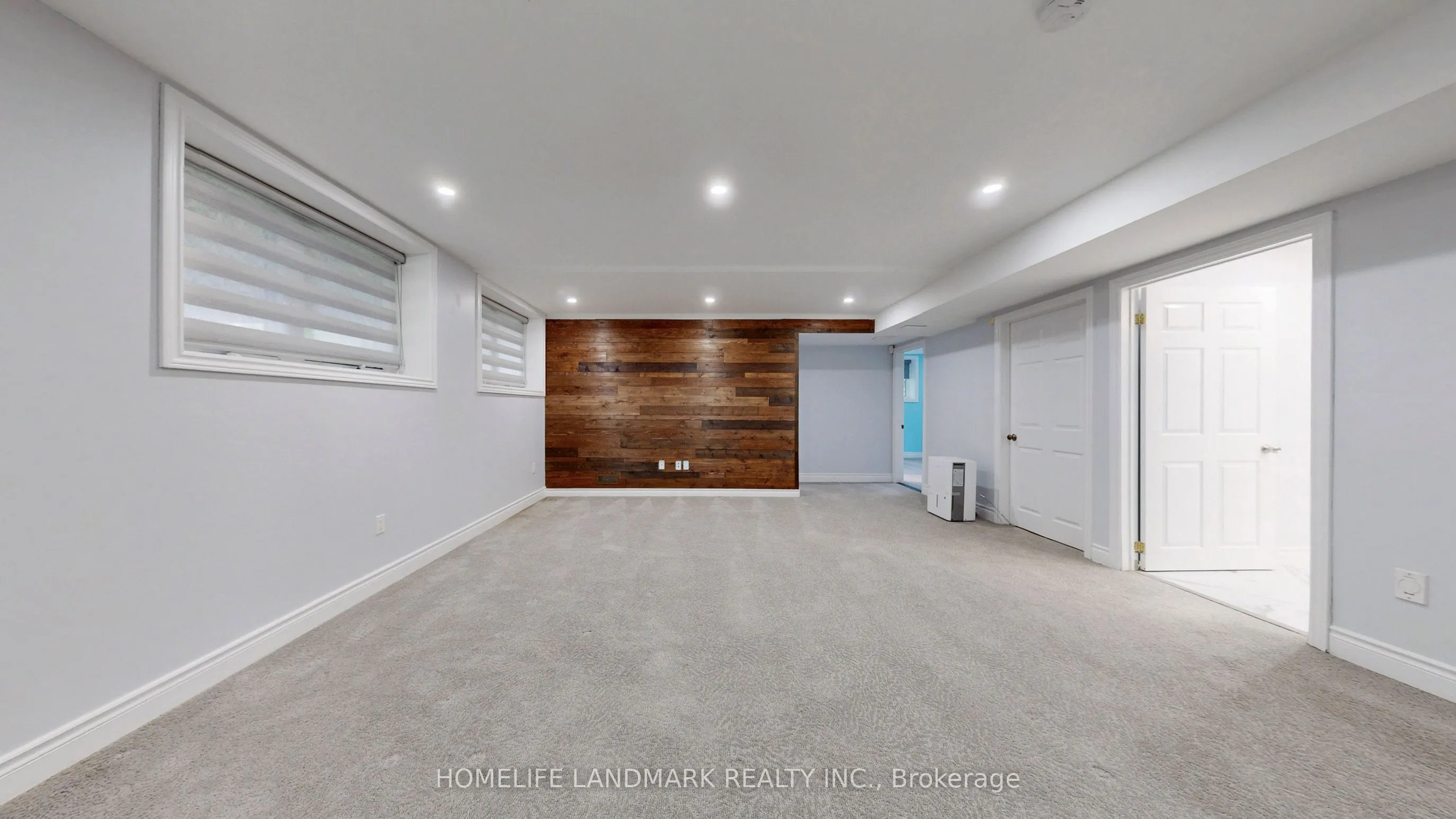 1662 Lakeshore Drive
