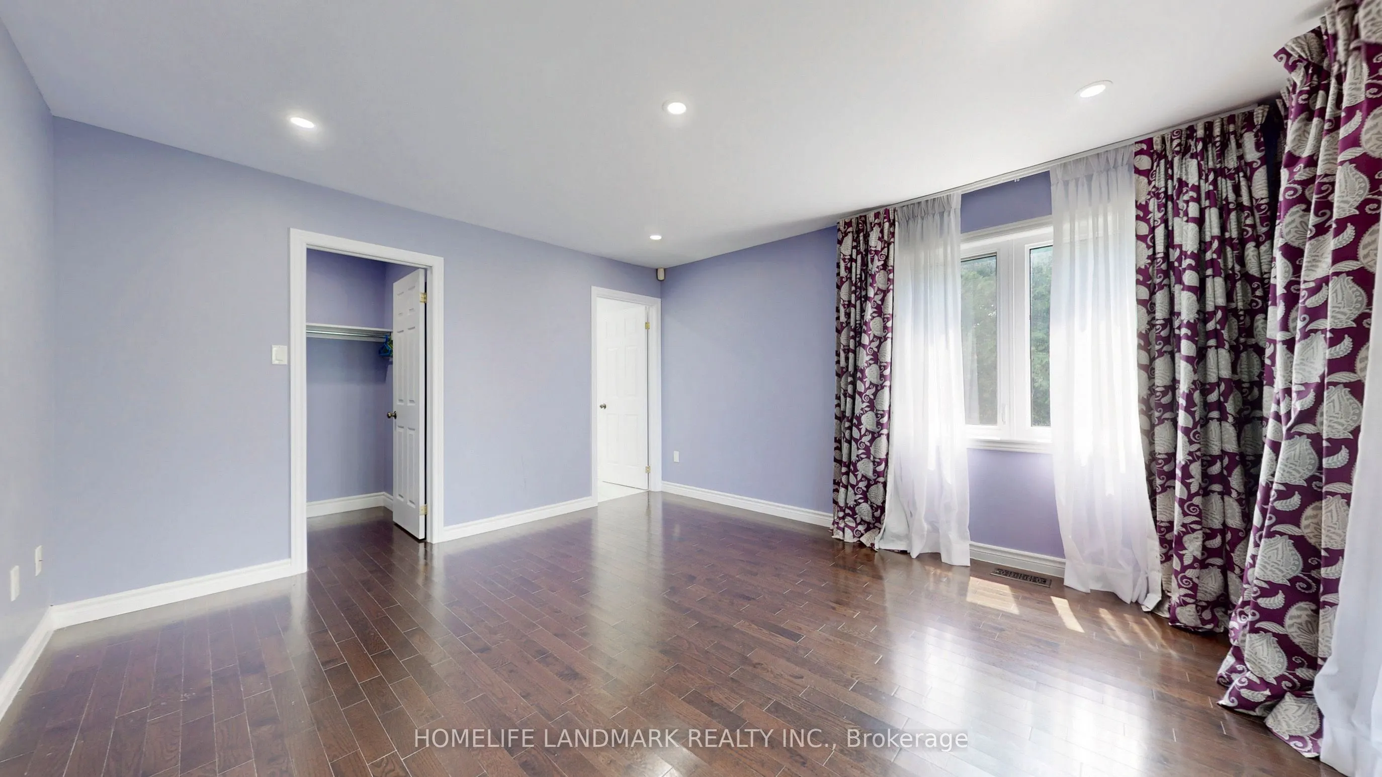 1662 Lakeshore Drive
