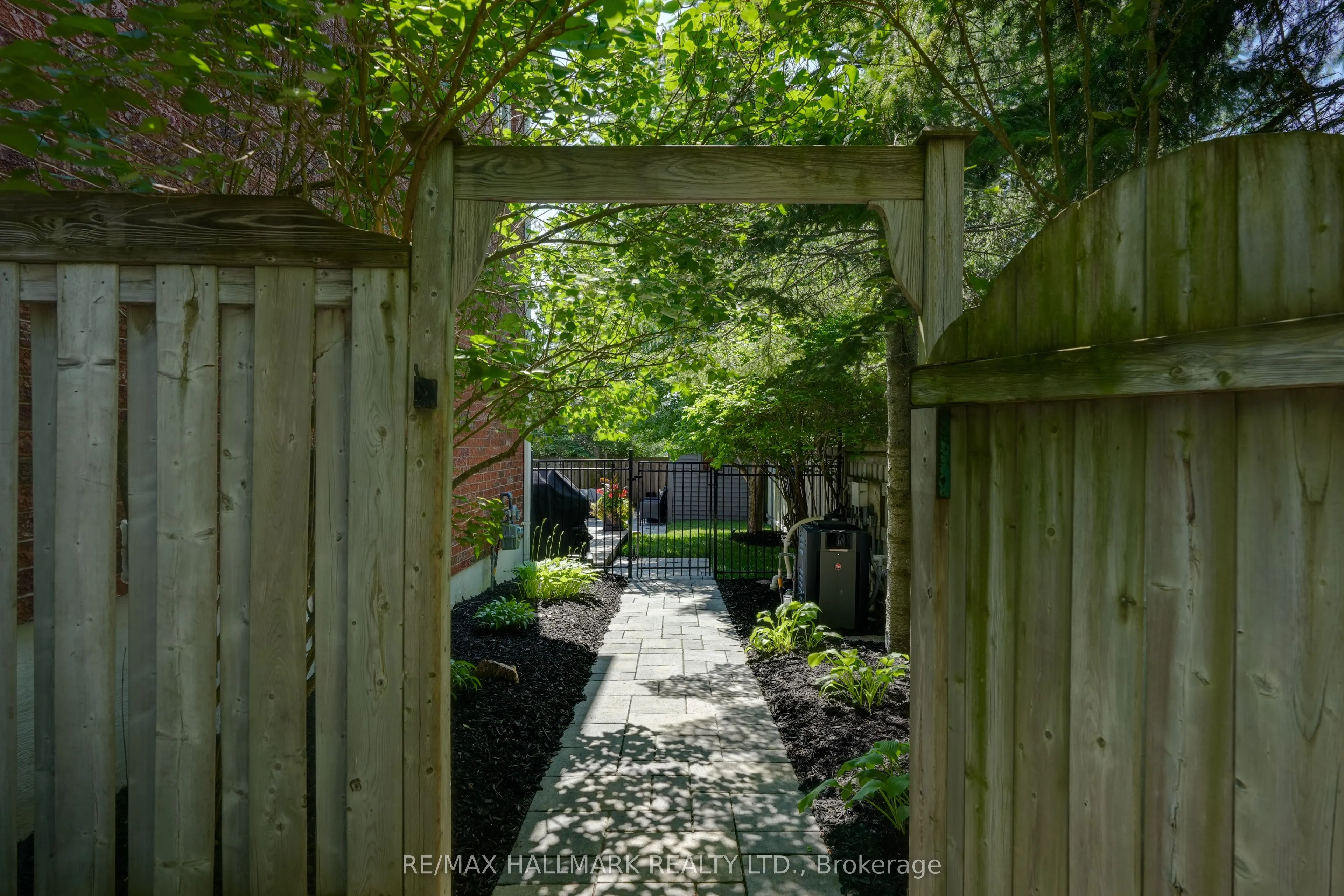 50 Black Willow Drive