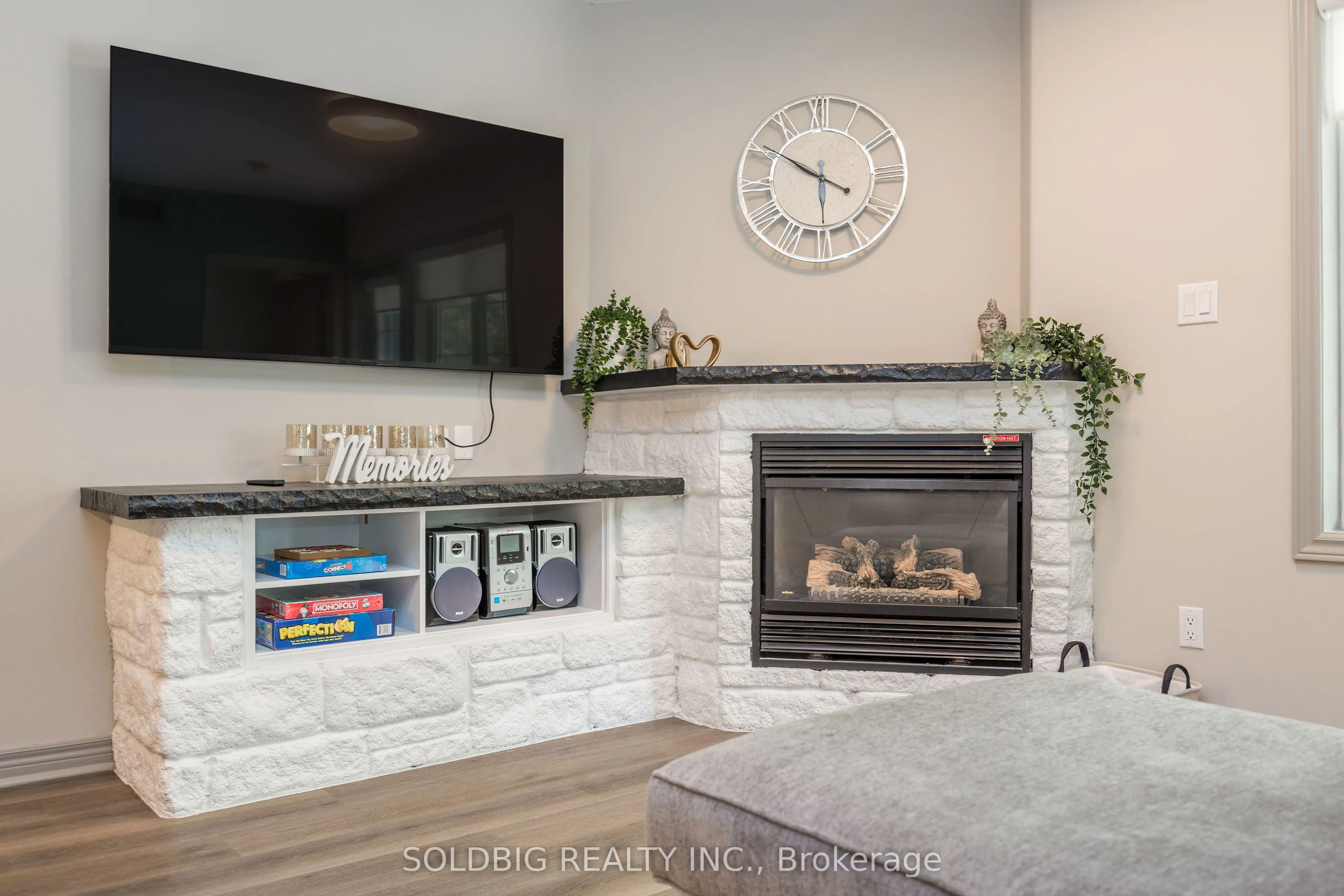 90 Highland Avenue, #18