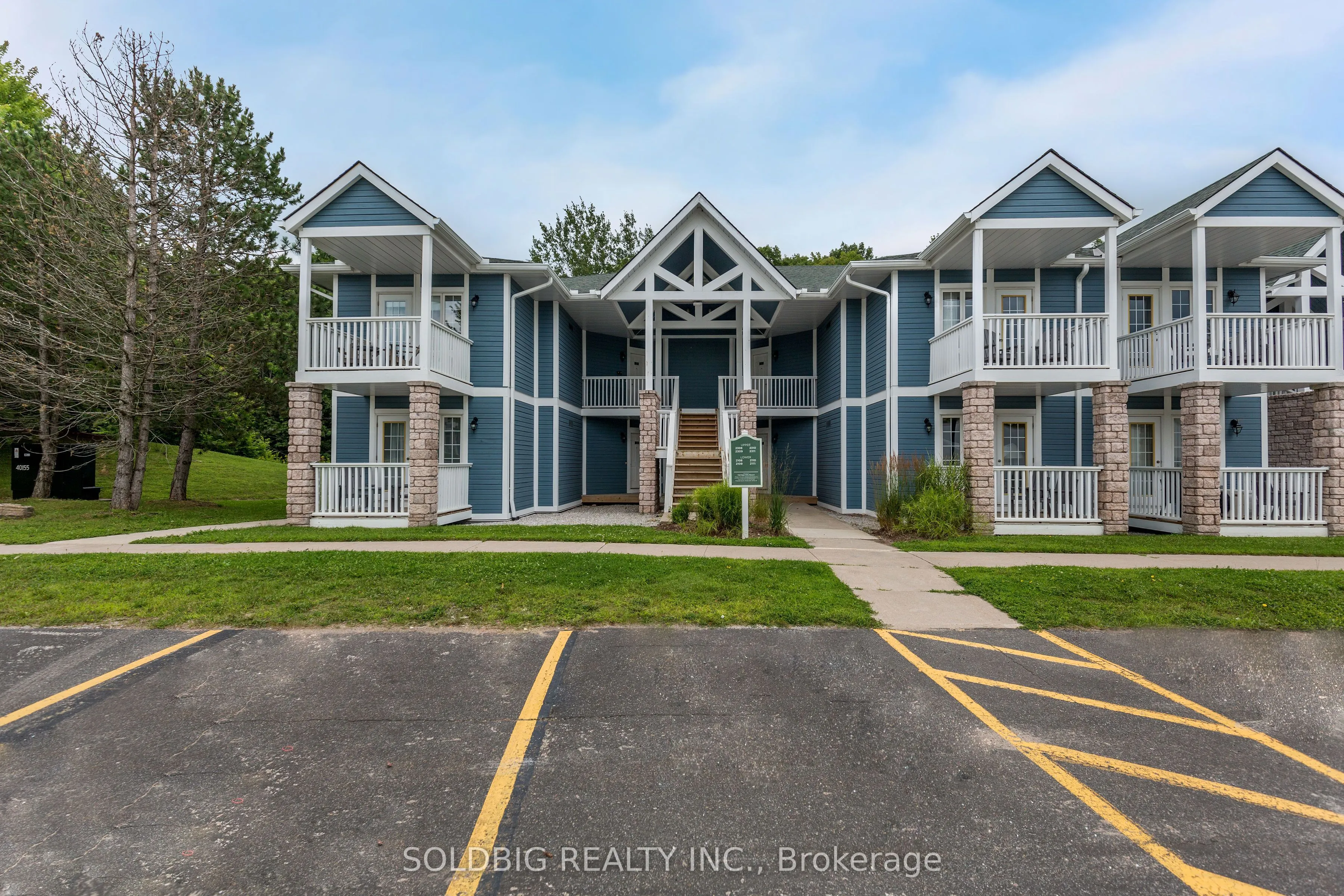 90 Highland Avenue, #18