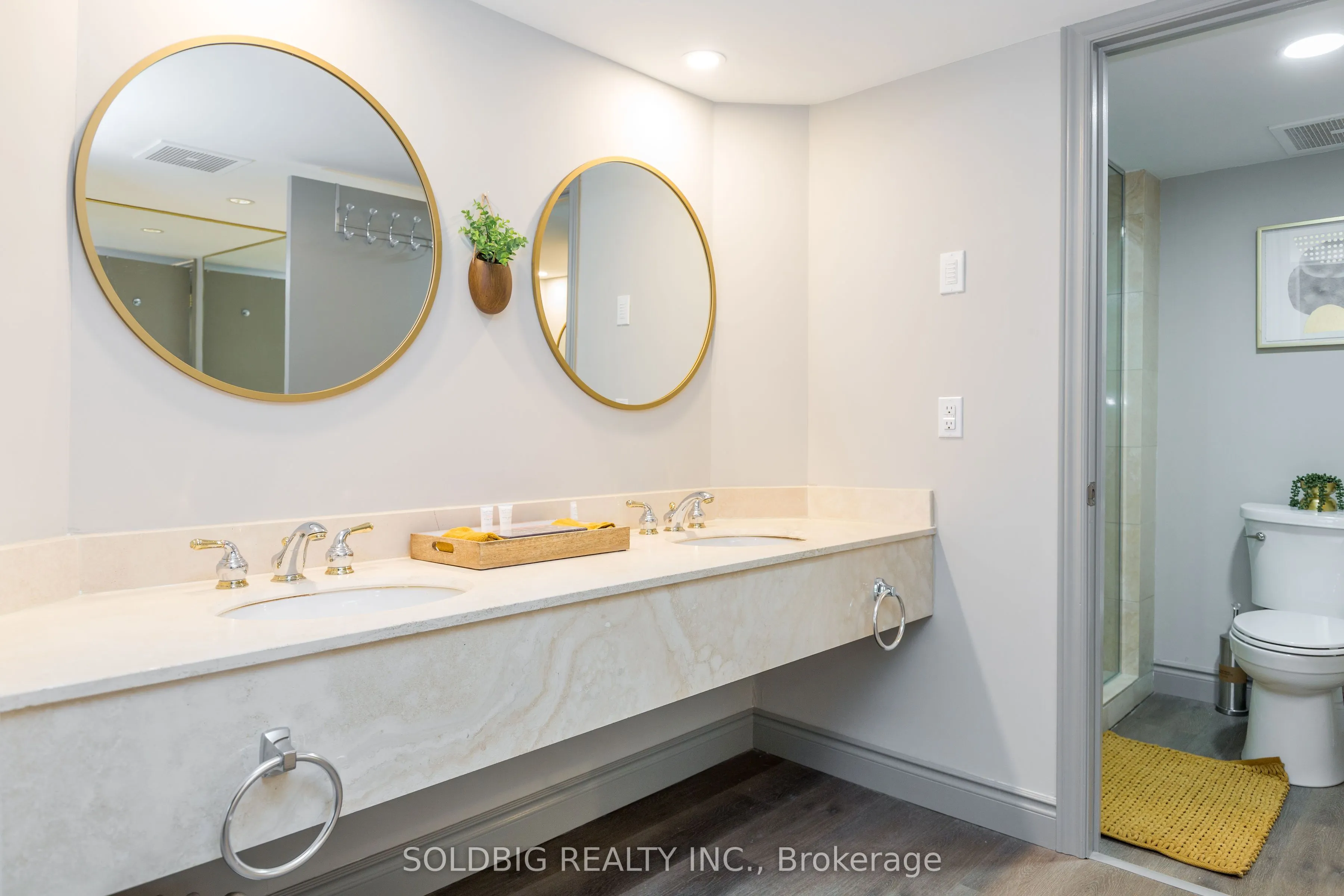 90 Highland Avenue, #18