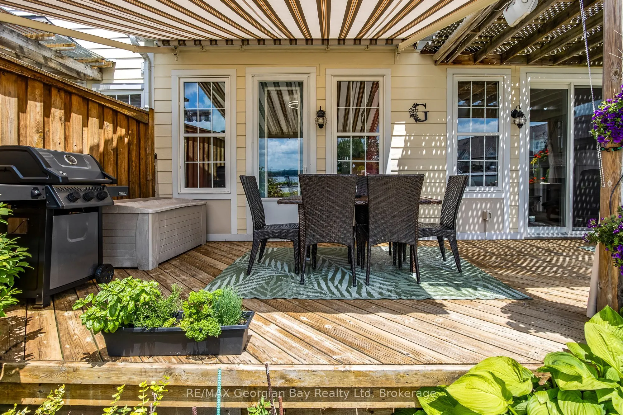 144 Wycliffe Cove