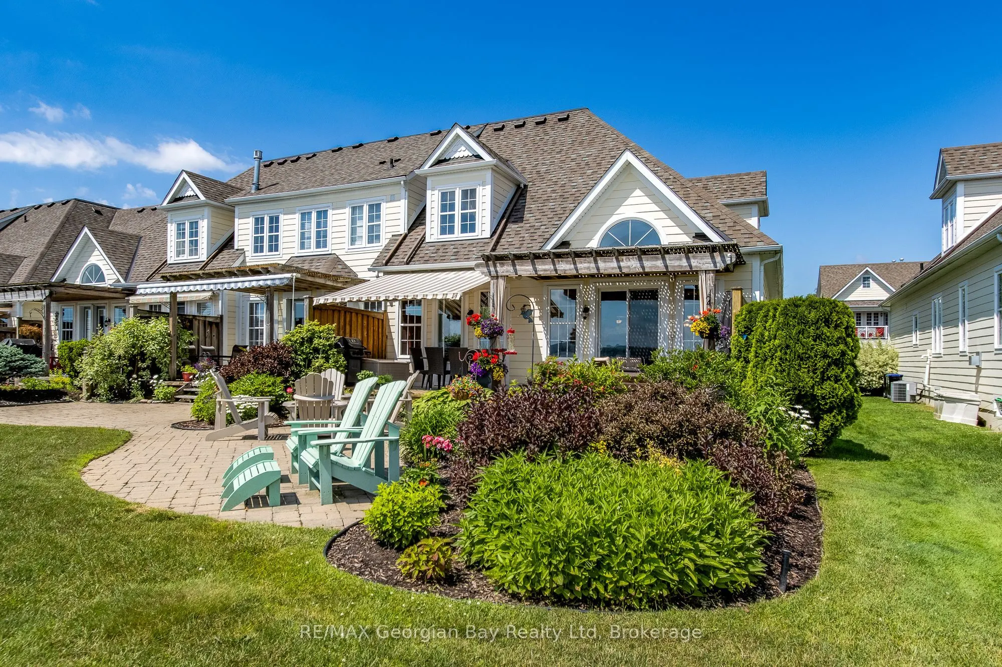 144 Wycliffe Cove