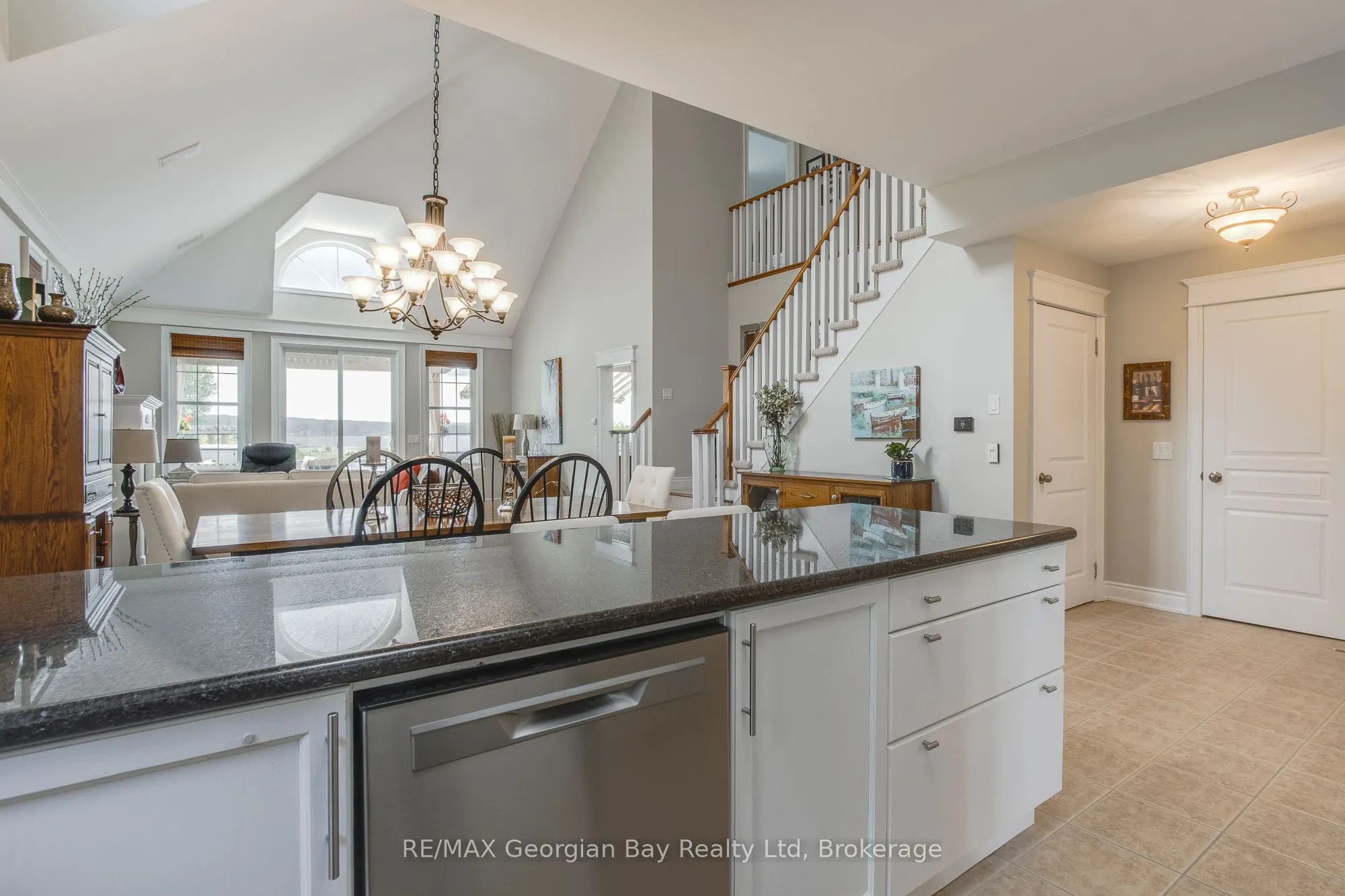 144 Wycliffe Cove